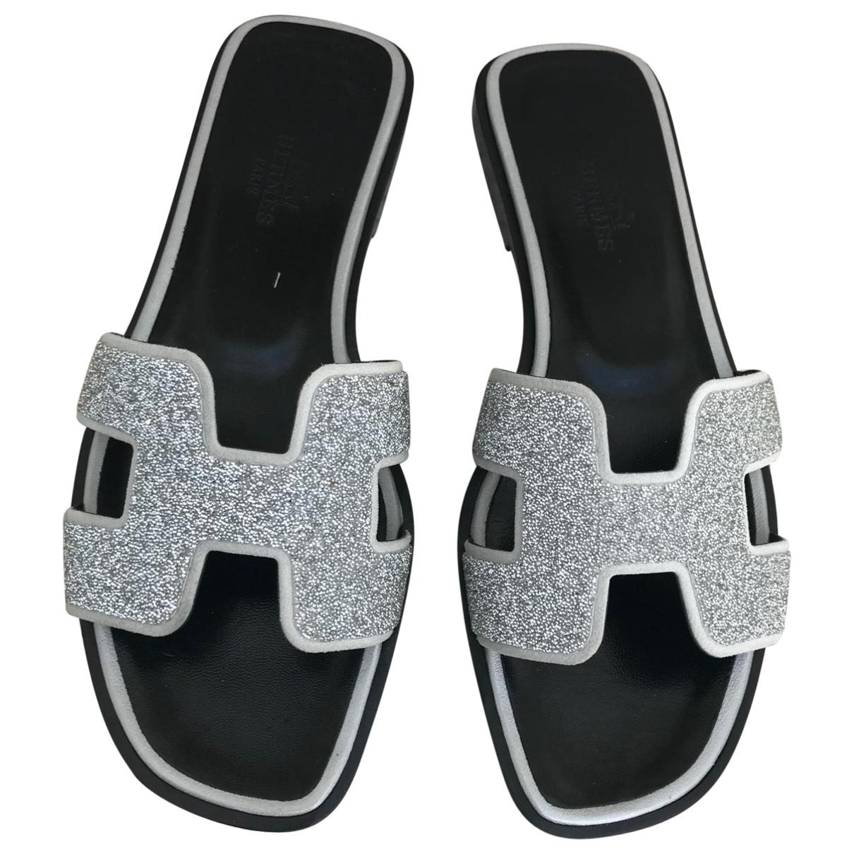 Hermès Oran Glitter Sandals in Silver 