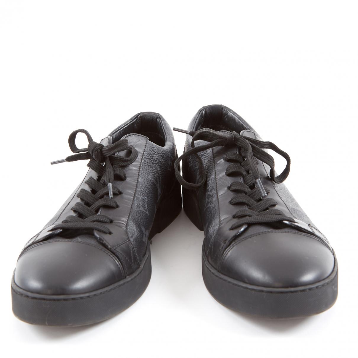 Louis Vuitton Canvas Low Trainers in Black for Men - Lyst