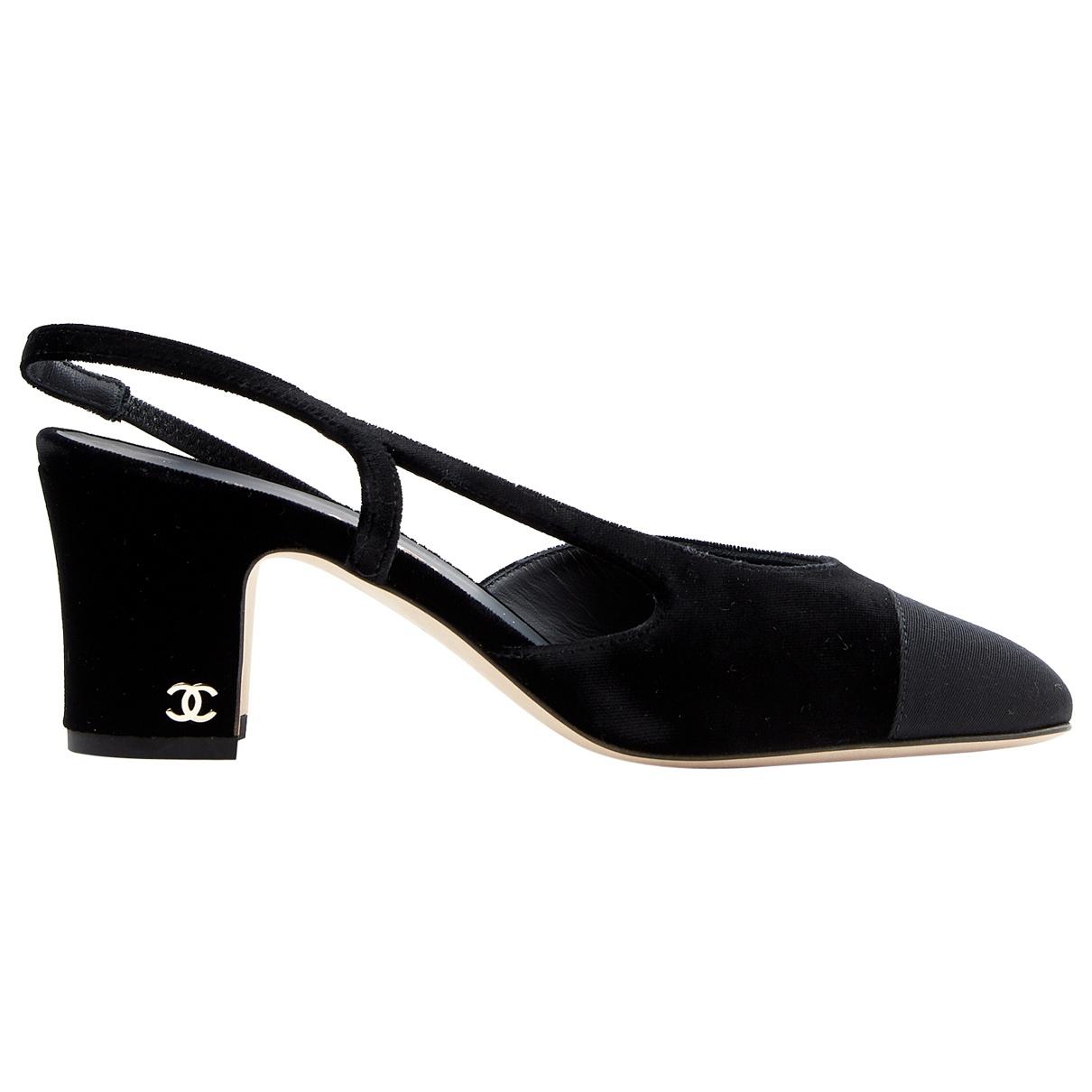 Chanel Slingback Velvet Heels in Black 