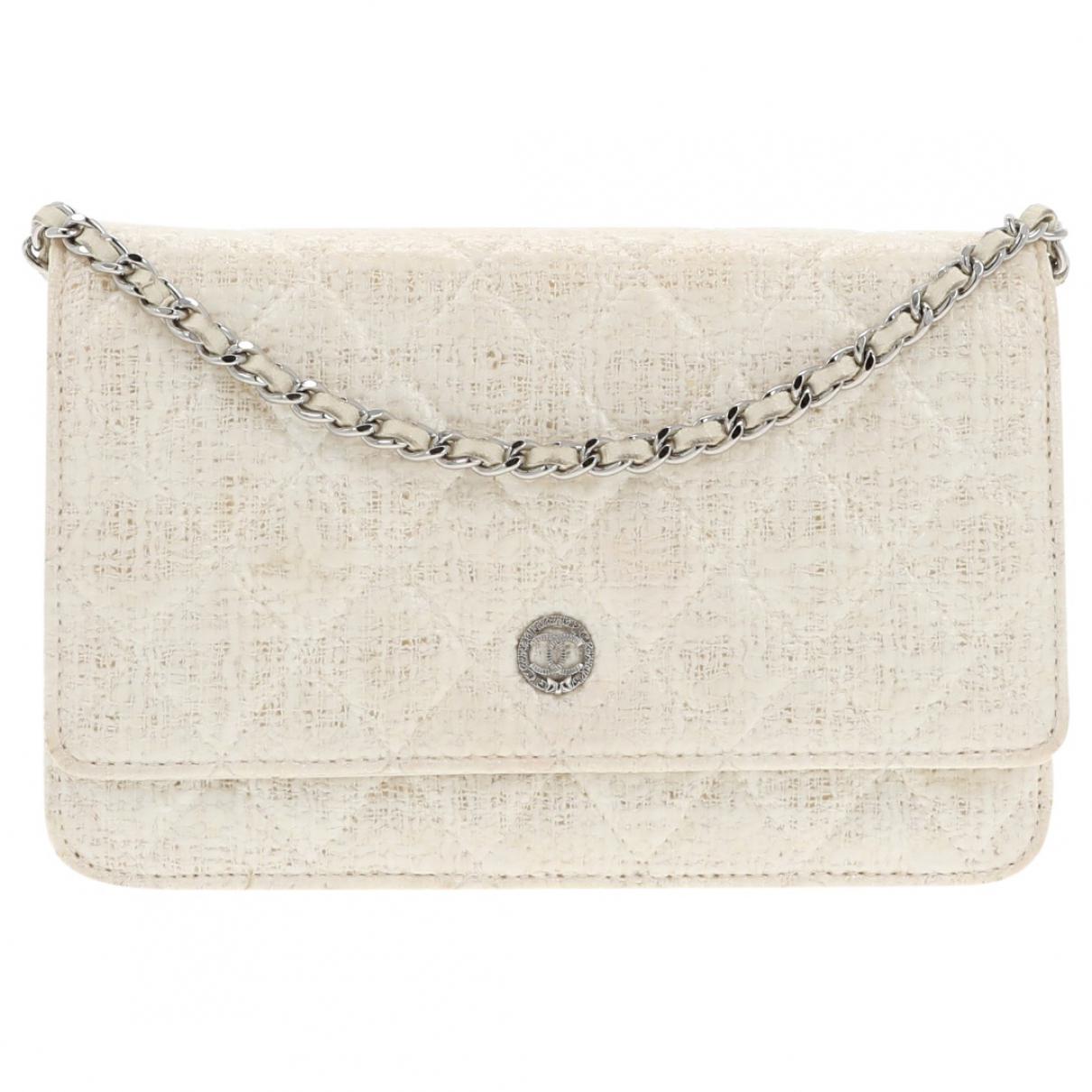 Chanel Wallet On Chain Leather Crossbody Bag in White - Lyst