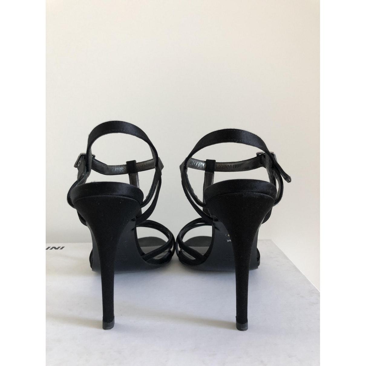 Max Mara Atelier Leather Sandals in Black - Lyst
