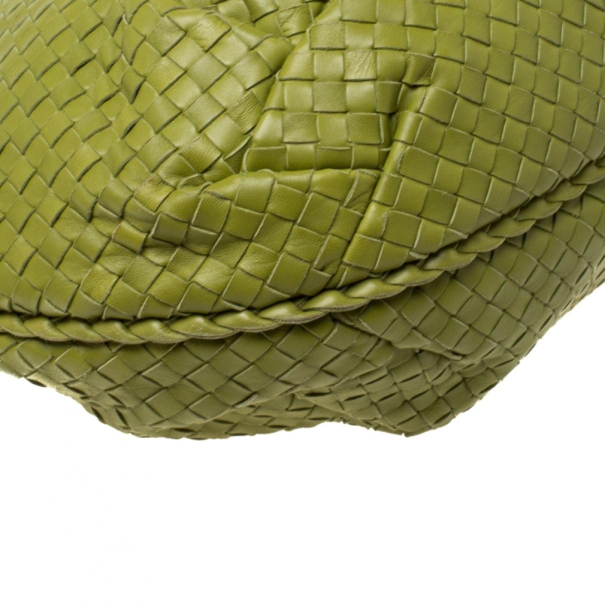 Bottega Veneta Veneta Leather Handbag in Green - Lyst