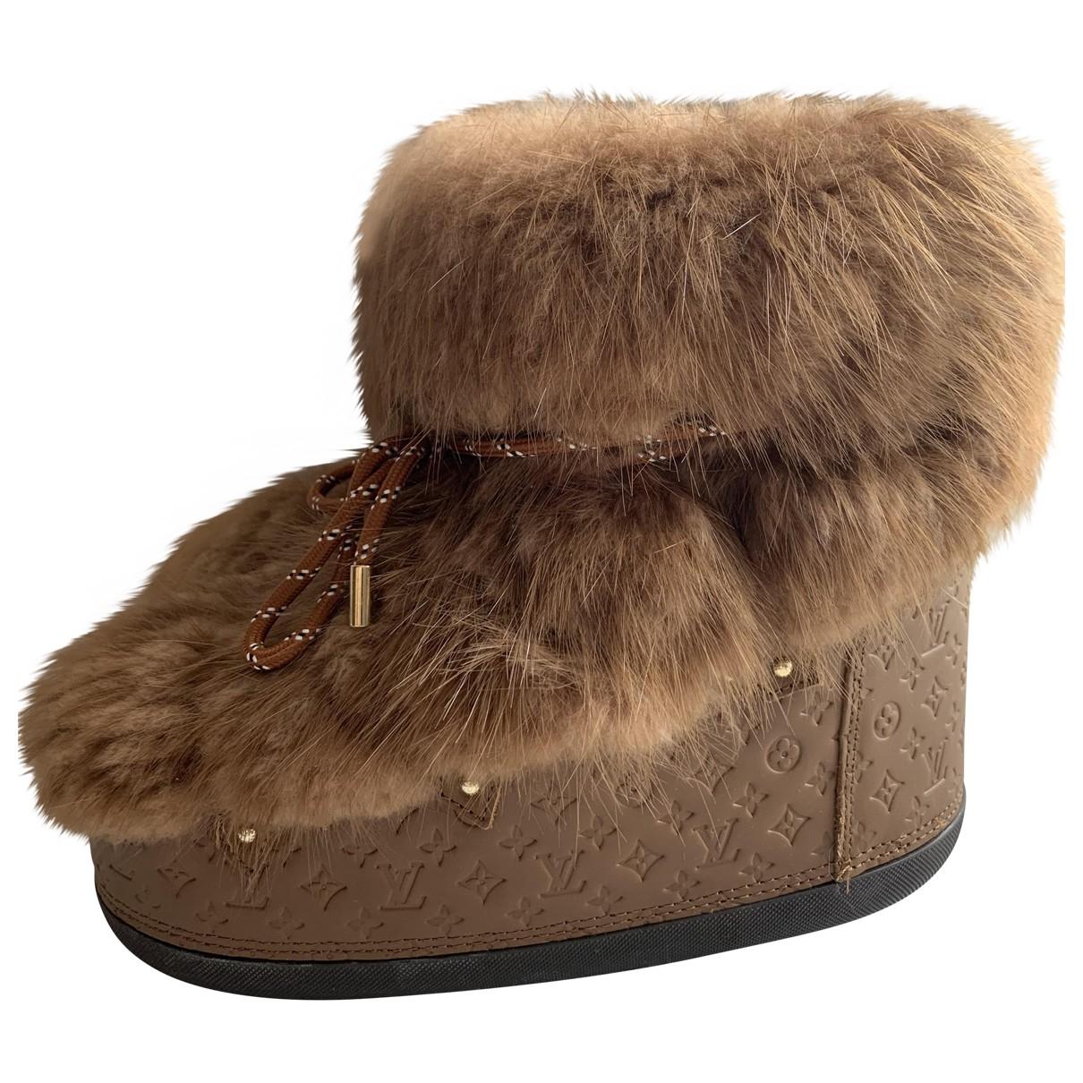 Louis Vuitton Fur Snow Boots in Brown - Lyst