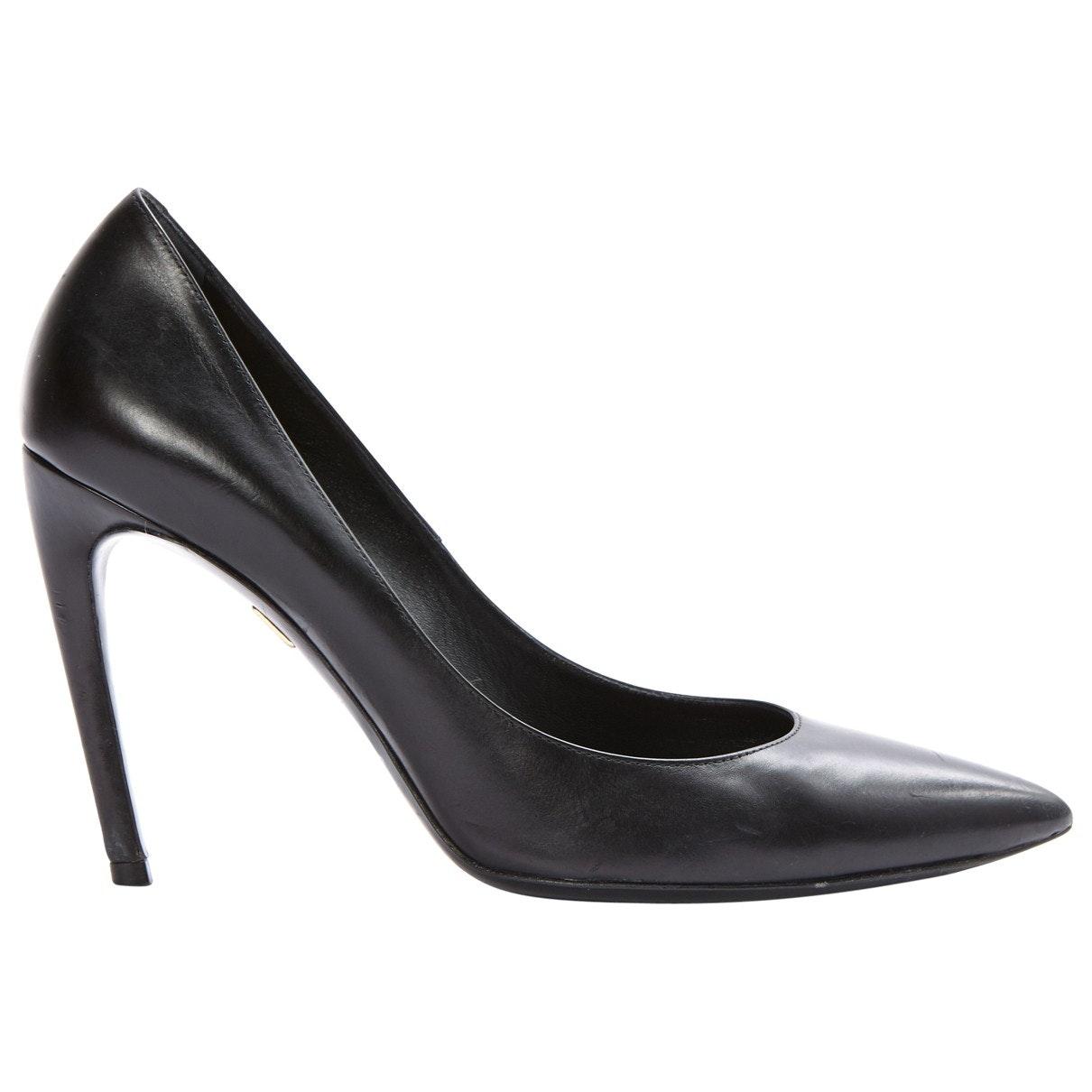 roger vivier black heels