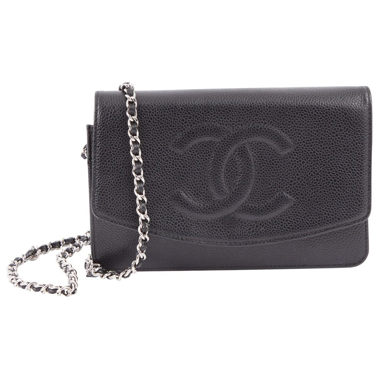 Chanel Leather Crossbody Bag in Black - Lyst