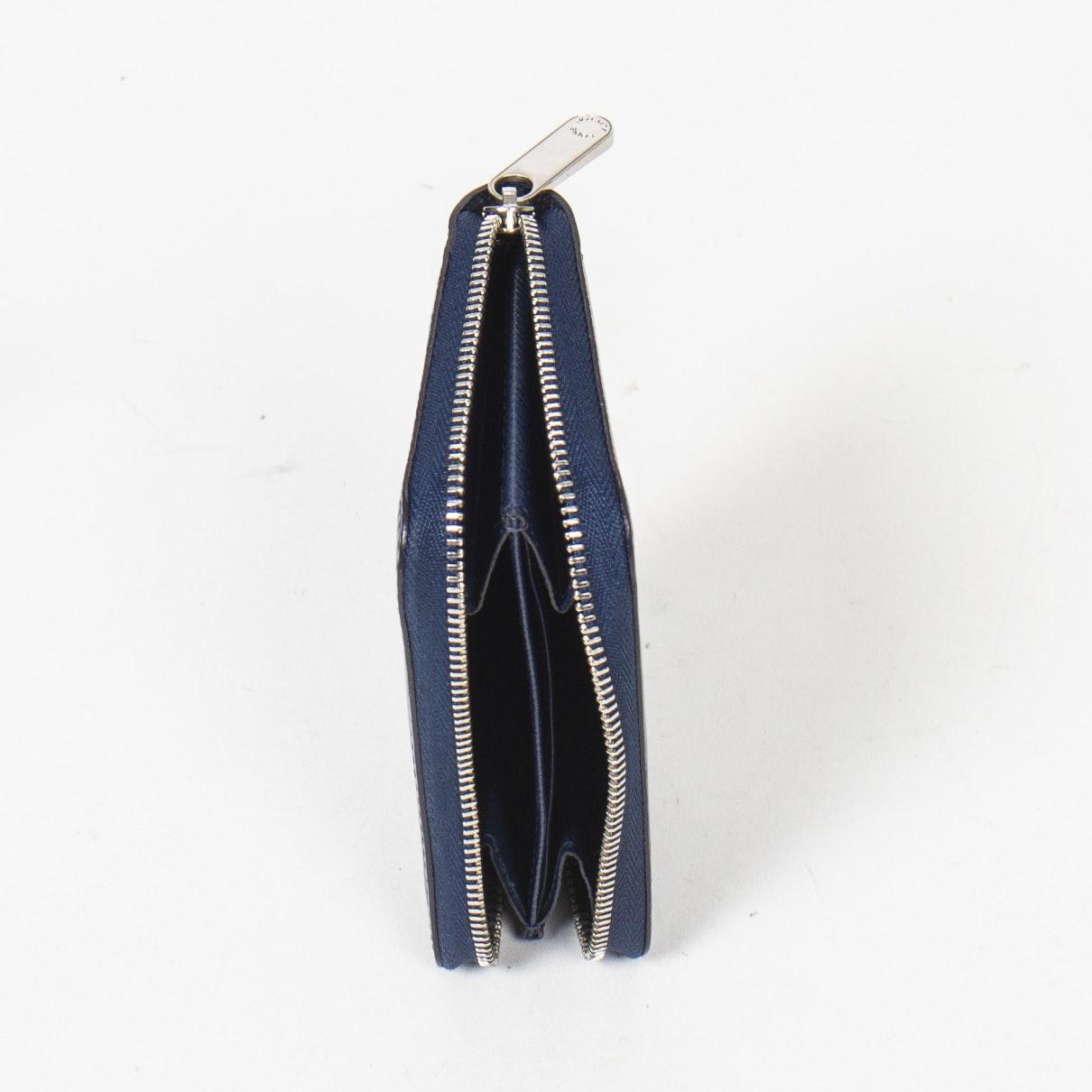 Louis Vuitton Zippy Leather Wallet in Blue - Lyst