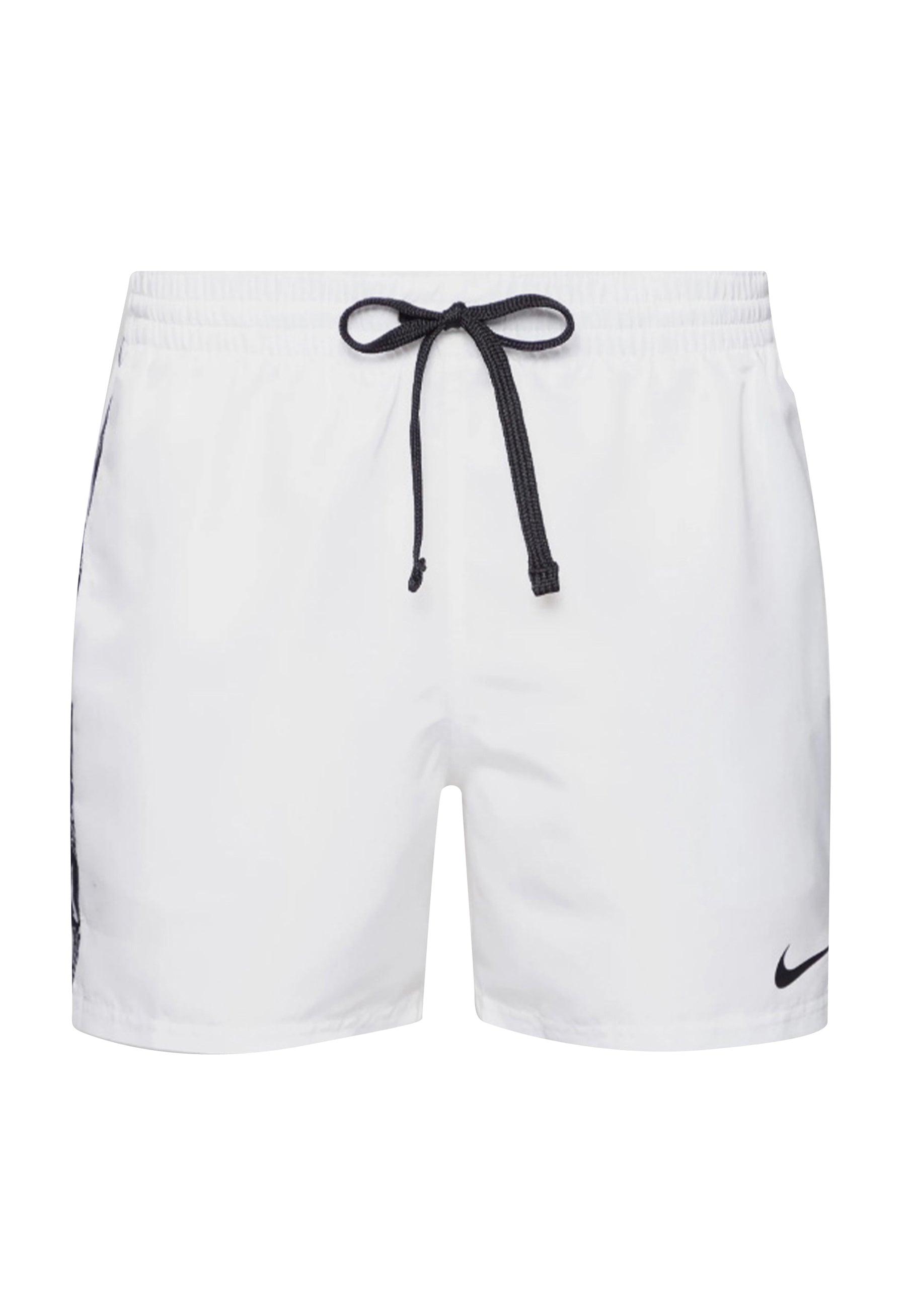 mens white nike outfit
