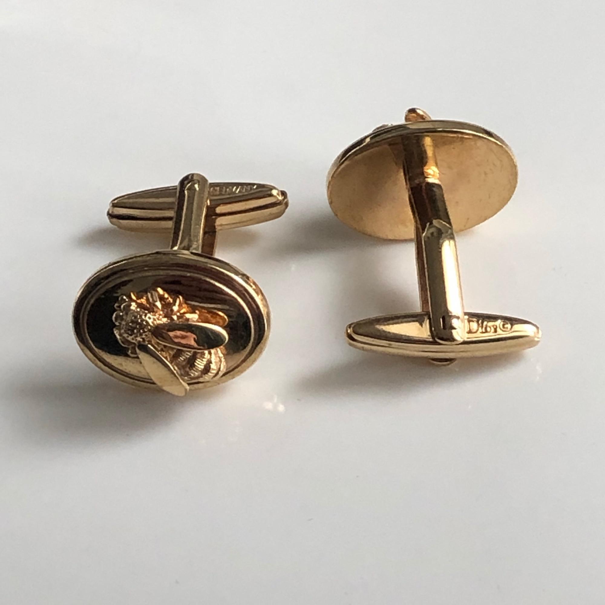 bouton de manchette dior