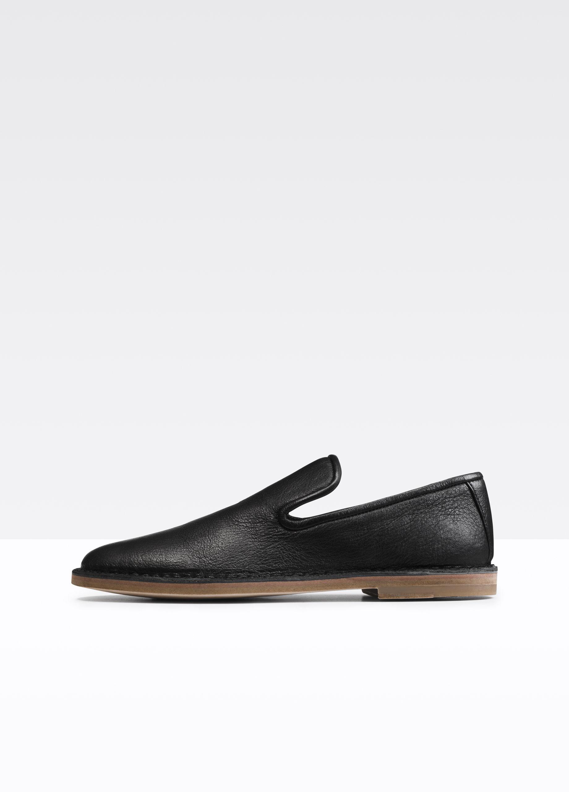 vince black flats