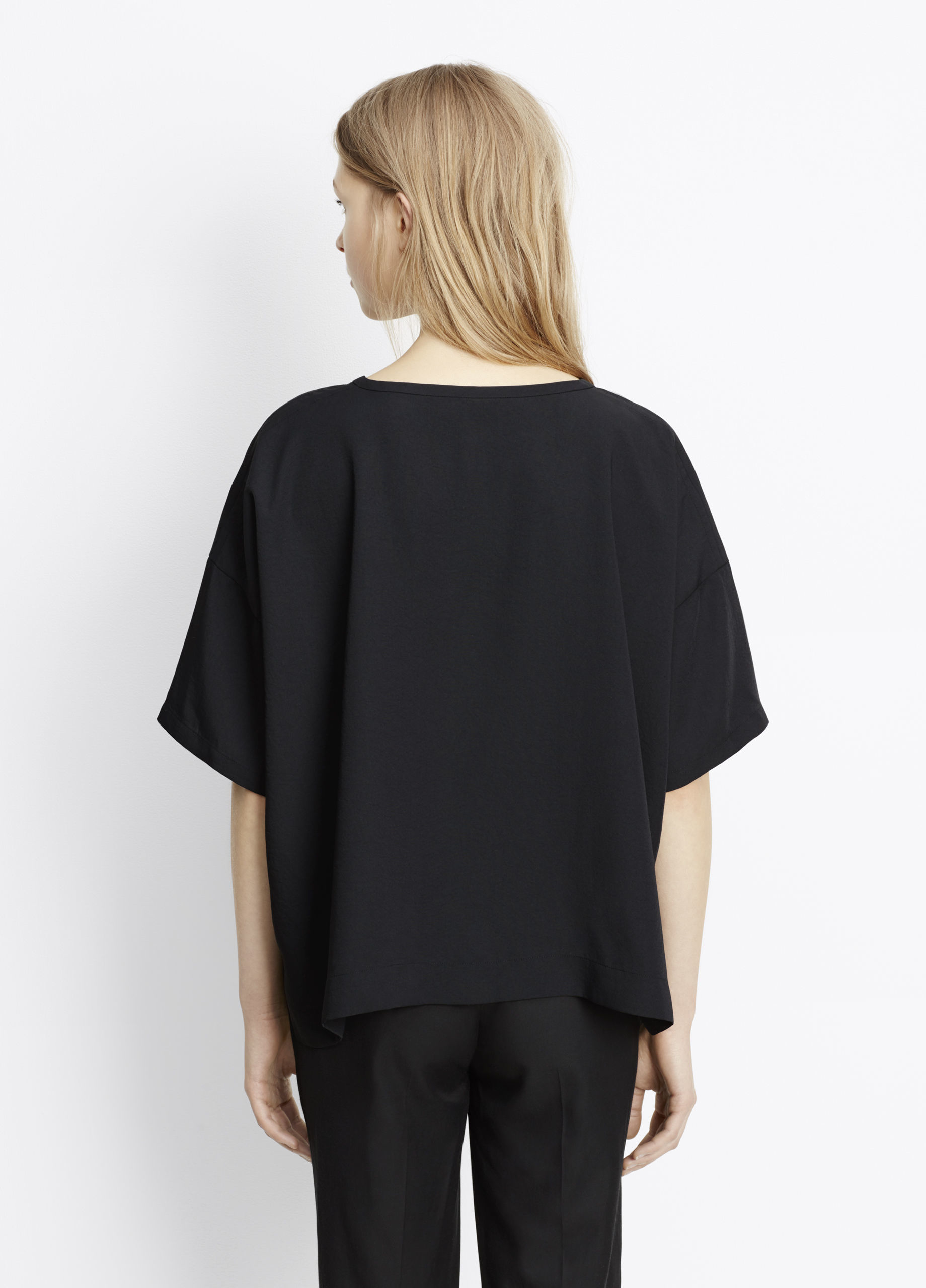 vince black shirt