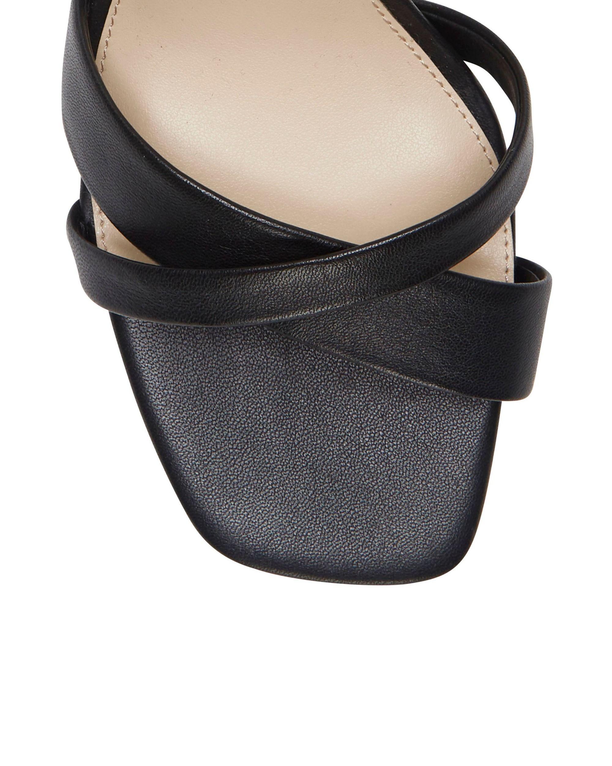 vince camuto sarriss