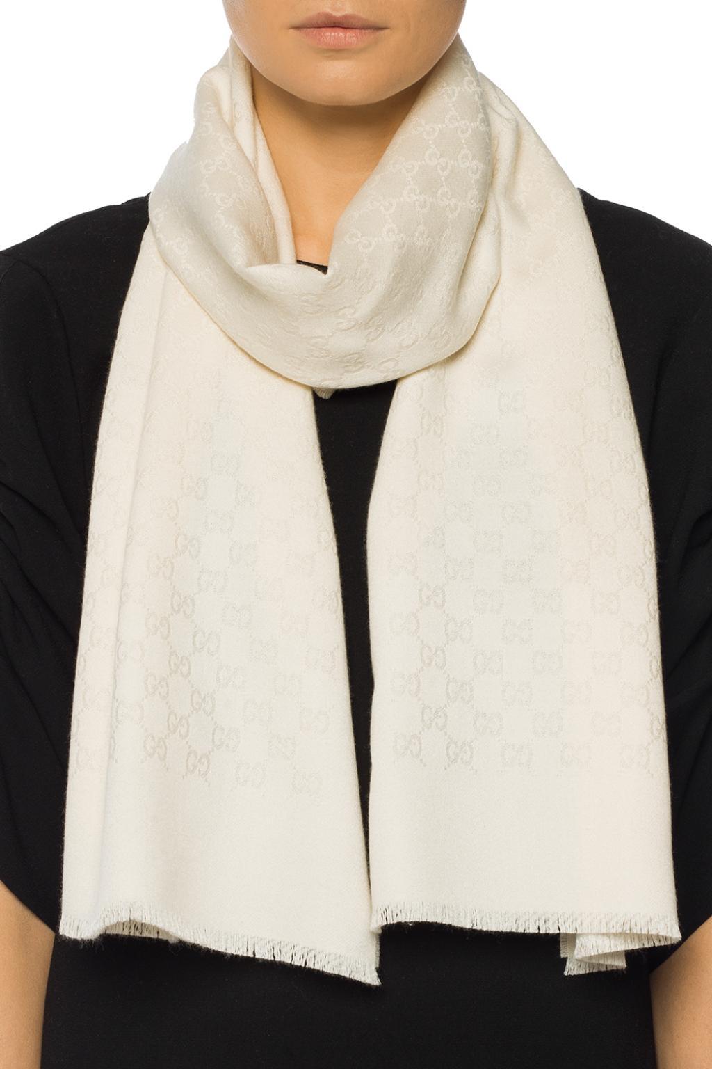 Gucci Cashmere Scarf With A Logo Patern in Cream (Natural) | Lyst