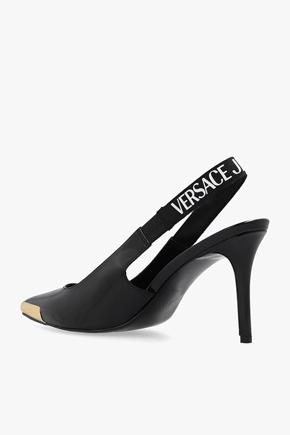 teknisk Trickle repræsentant Versace Jeans Couture Pumps With Logo in Black | Lyst