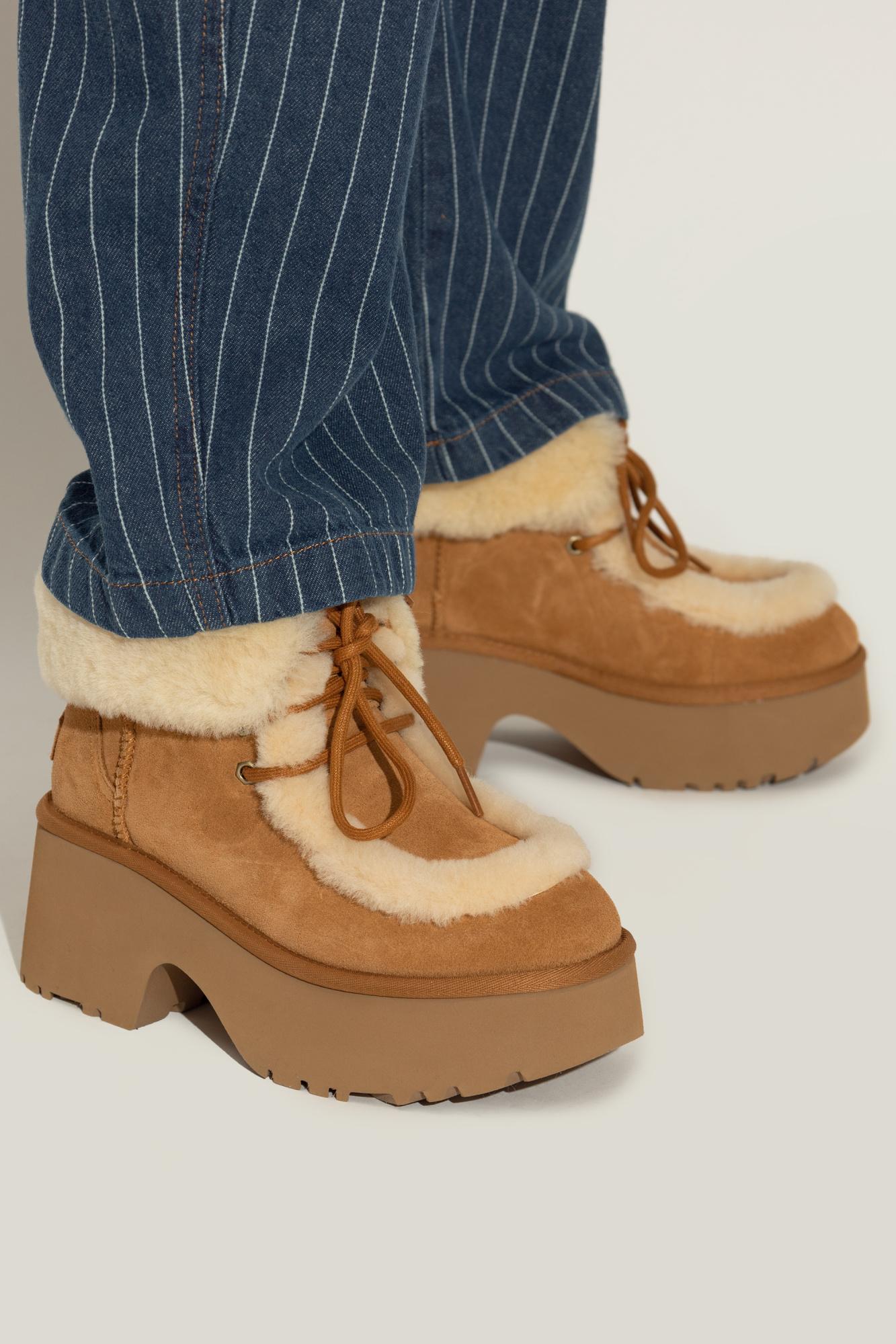 【新品未使用箱付き　UGG Esmee Lace Up ugg_sea | Spotted on the streets: Esmee Lace-up and Heritage