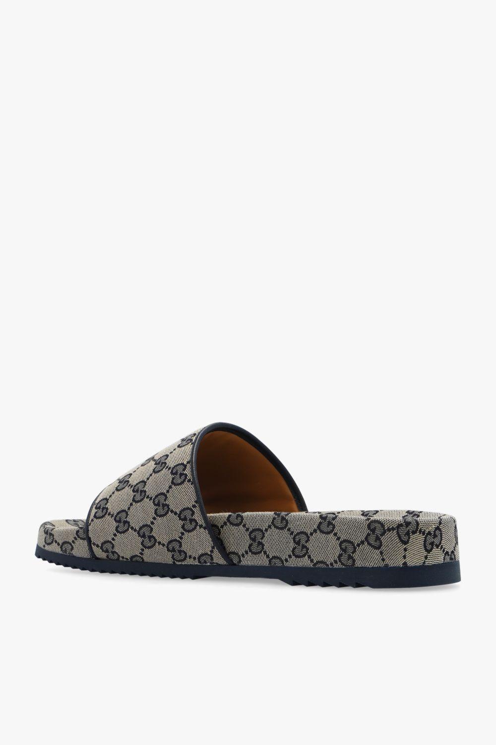 Gucci Pursuit gg Supreme Slide in Gray for Men