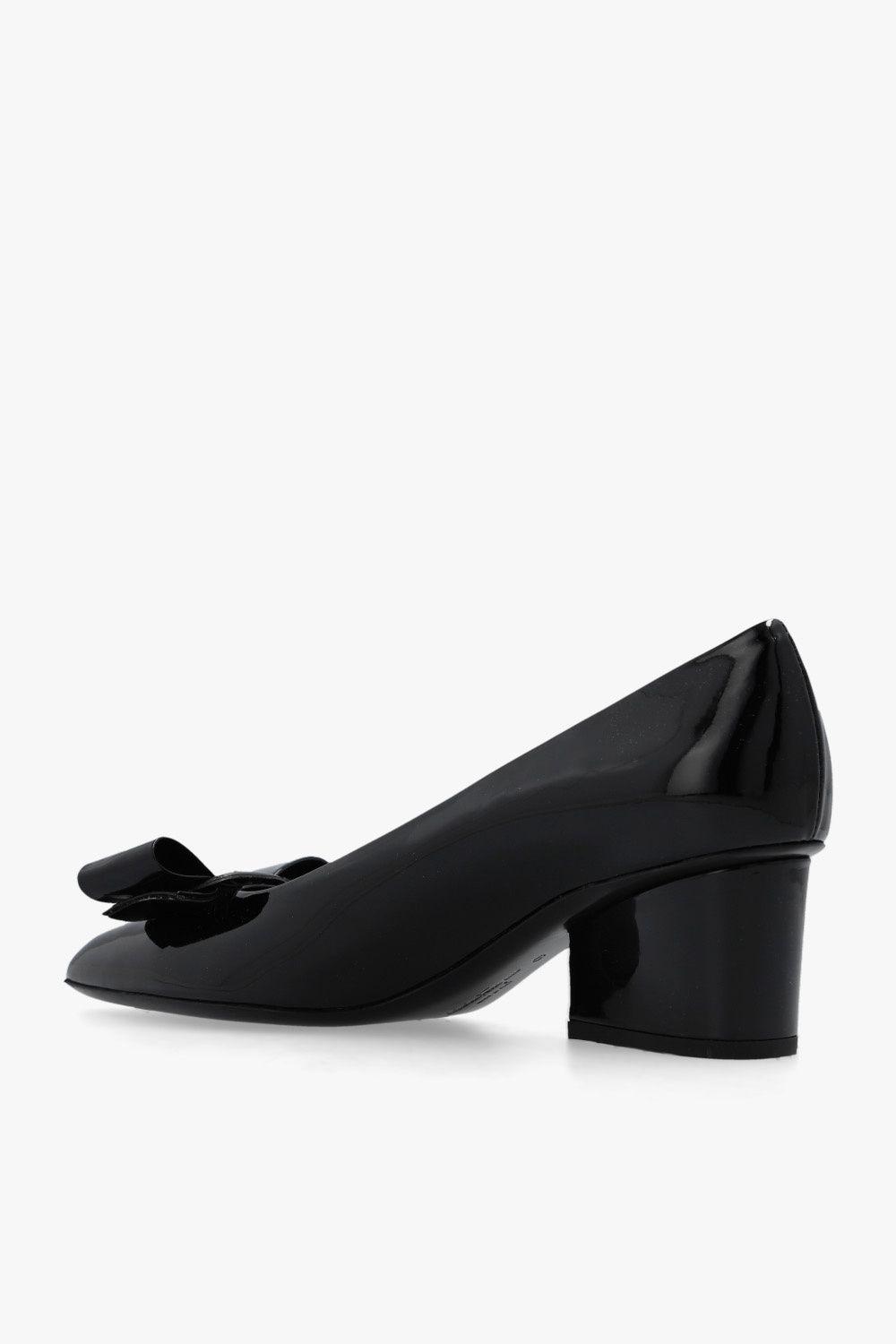 Ferragamo 'viva' Pumps in Black | Lyst