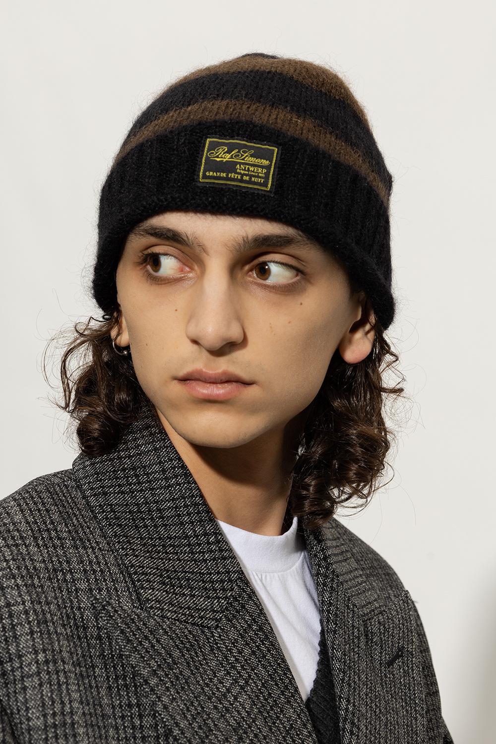 simons toques