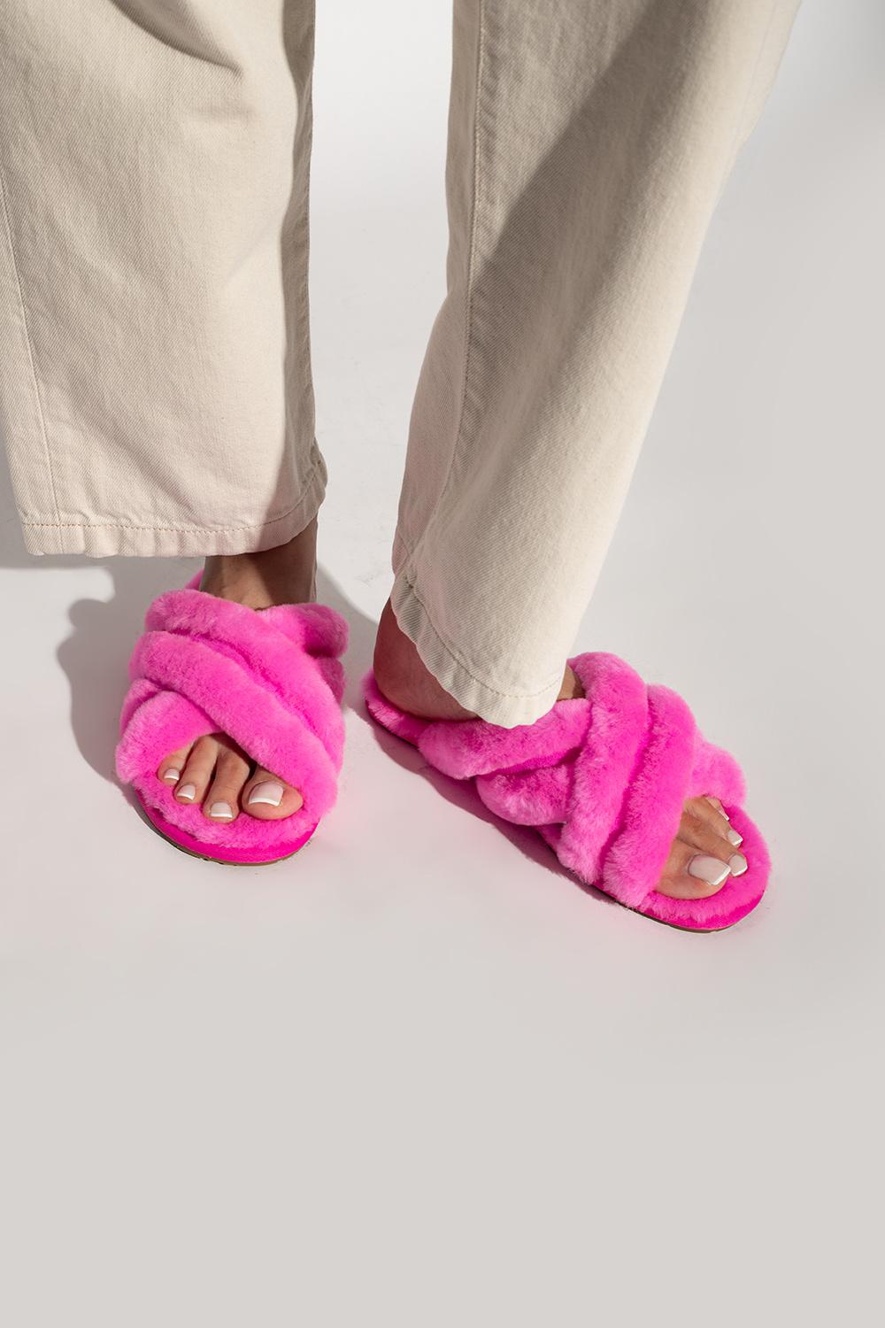 UGG 'scuffita' Fur Slides in Pink | Lyst
