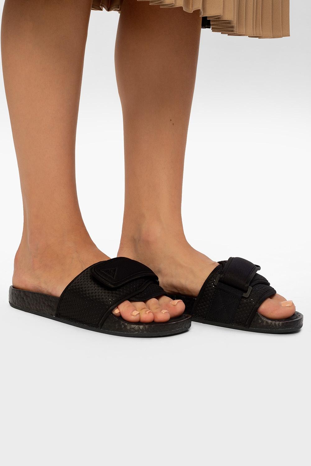 pharrell slides boost
