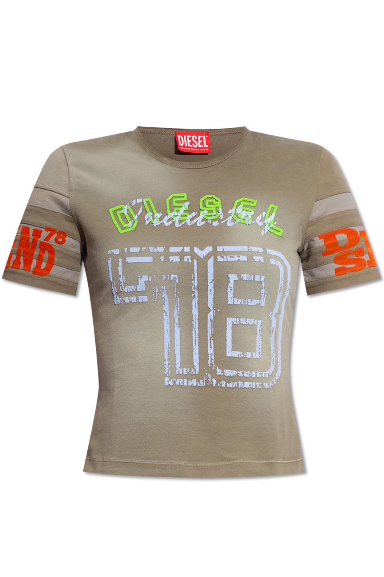 Hyunjin着用 Diesel T-Uncusl T-shirt DIESEL 't-uncusl' T-shirt With Logo, in Natural | Lyst