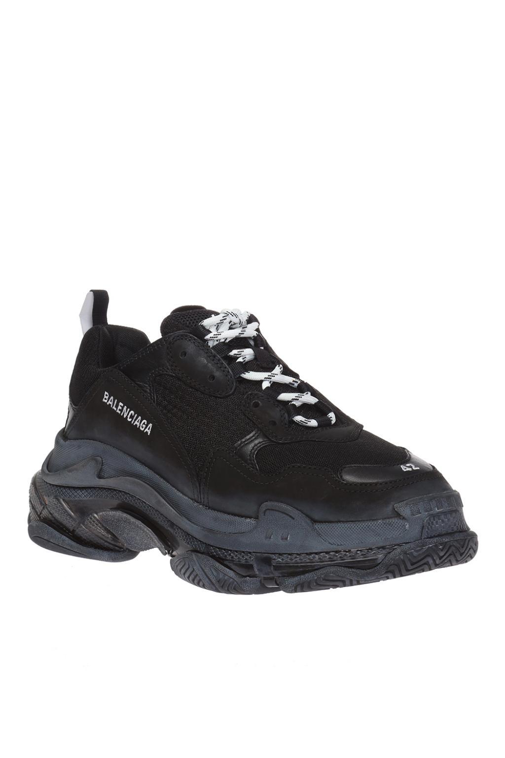mens black balenciaga triple s