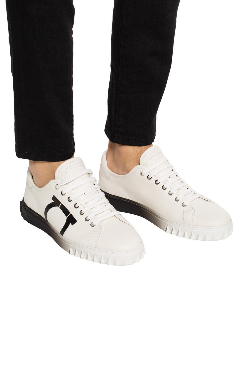 nike ladies revolution 5