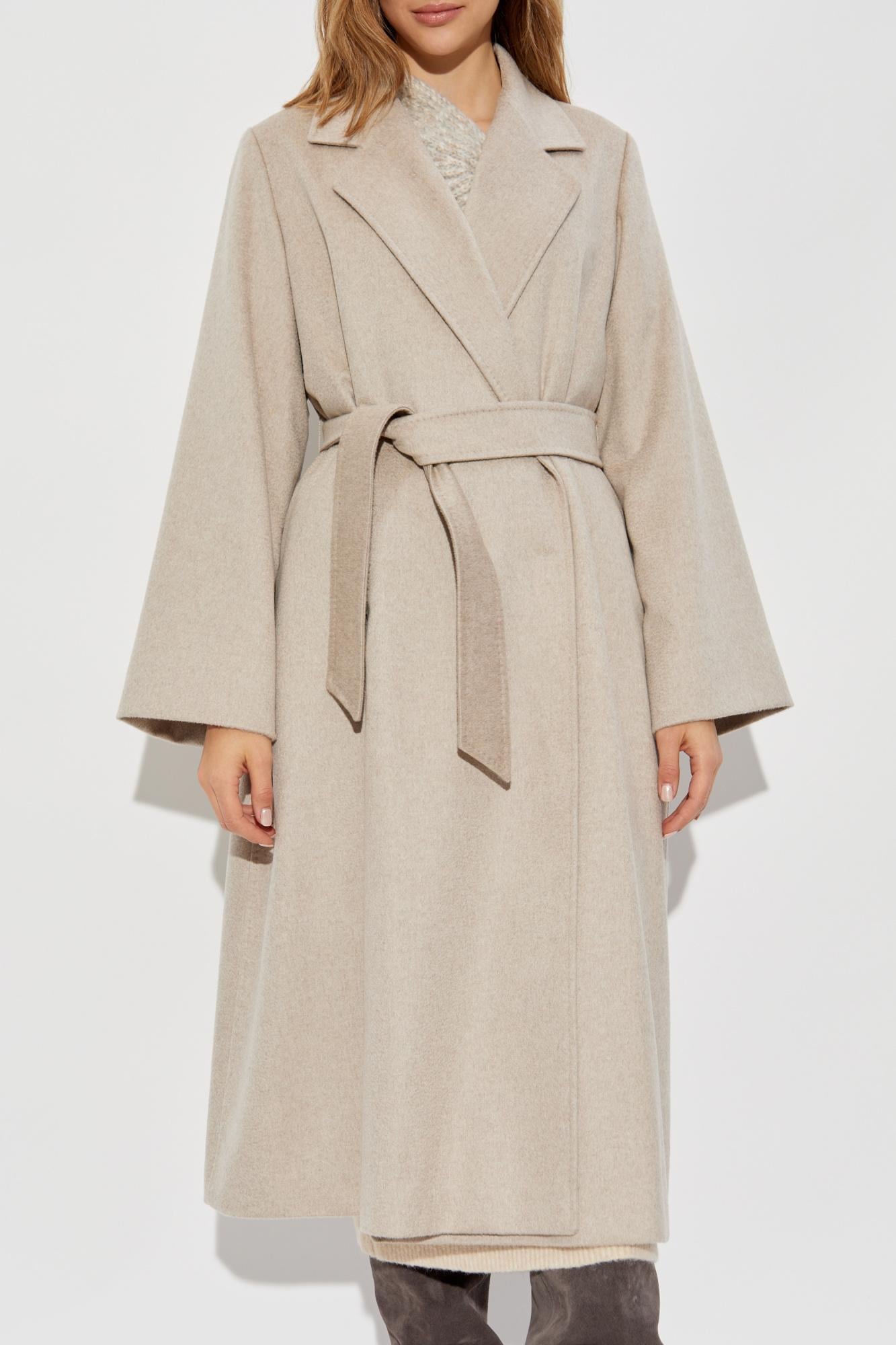 max mara labbro tobacco Marina Rinaldi Cashmere Coat Wool Coat Max Mara Labbro Tobacco Max Mara Labro up kimono sleeves can be adjusted according to the length of your arm Welt pockets Matching internal belt Custom lining with a branded label The oversized fit is also ideal for wearing as a blazer Horn buttons Length Max Mara | Woman -