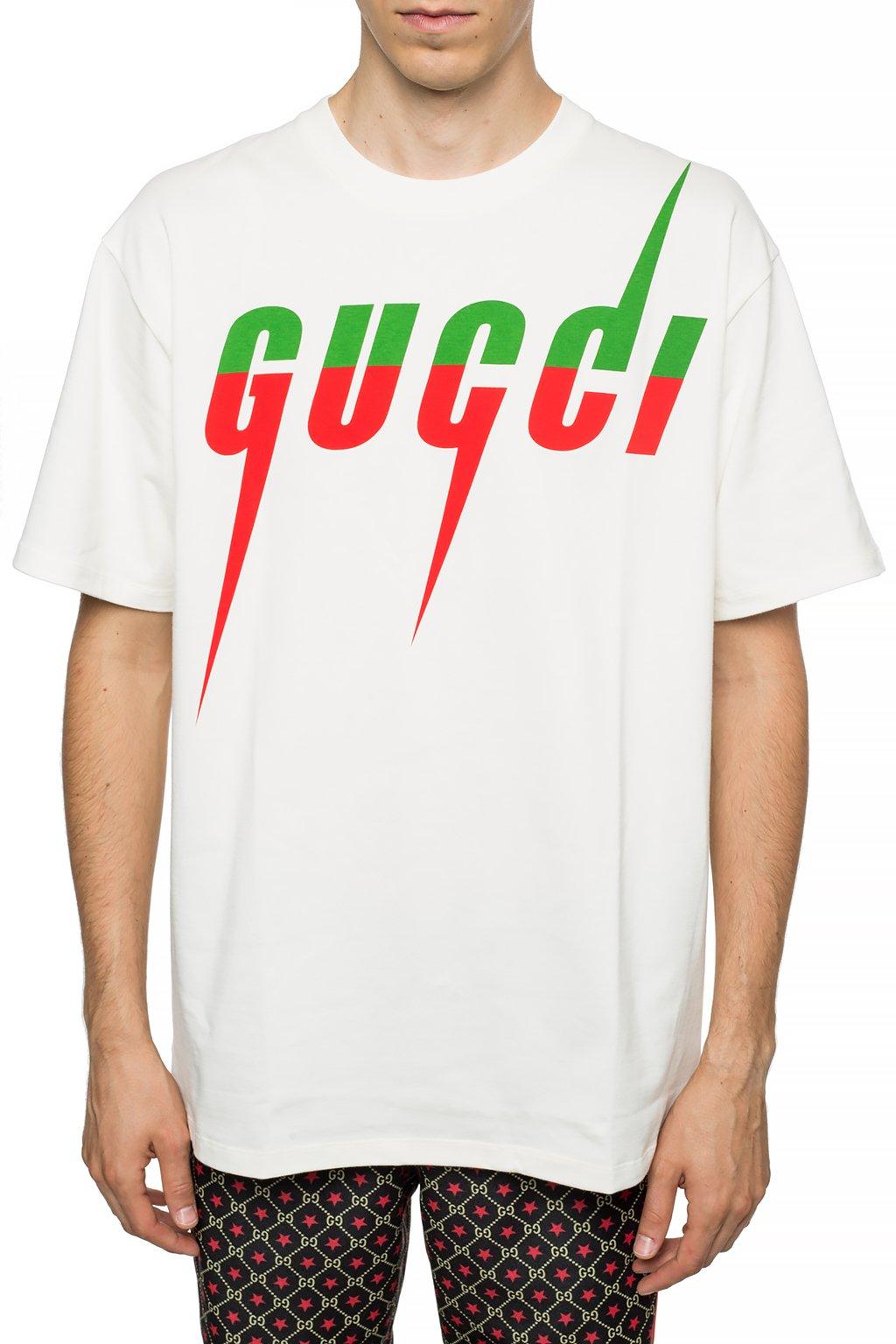 T-SHIRT CON STAMPA GUCCI BLADE BLACK – 𝐃𝐑𝐄𝐀𝐌𝐁𝐎𝐔𝐓𝐈𝐐𝐔𝐄  𝐖𝐎𝐑𝐋𝐃𝐒𝐓𝐎𝐑𝐄