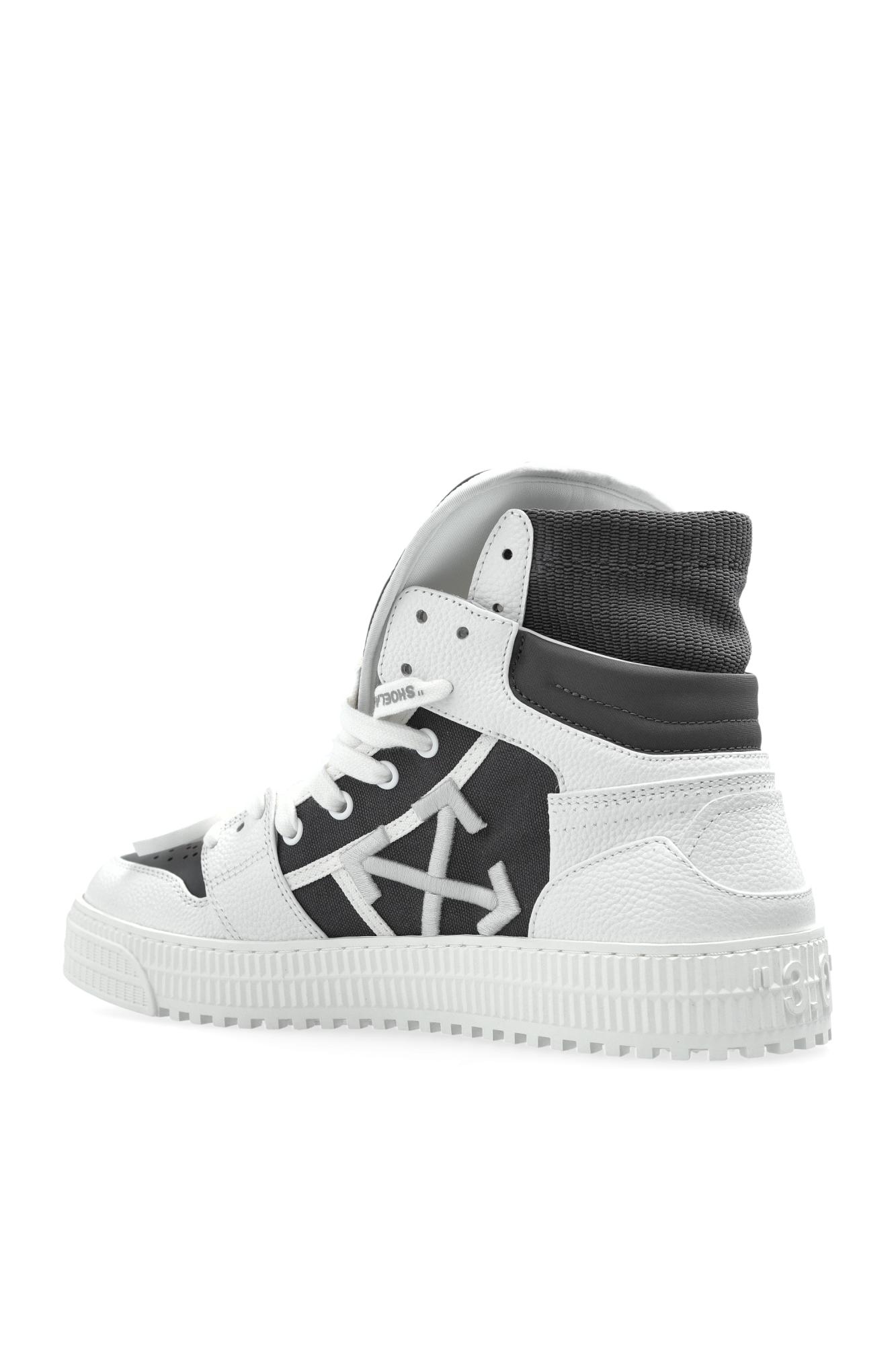 Off-White c/o Virgil Abloh 