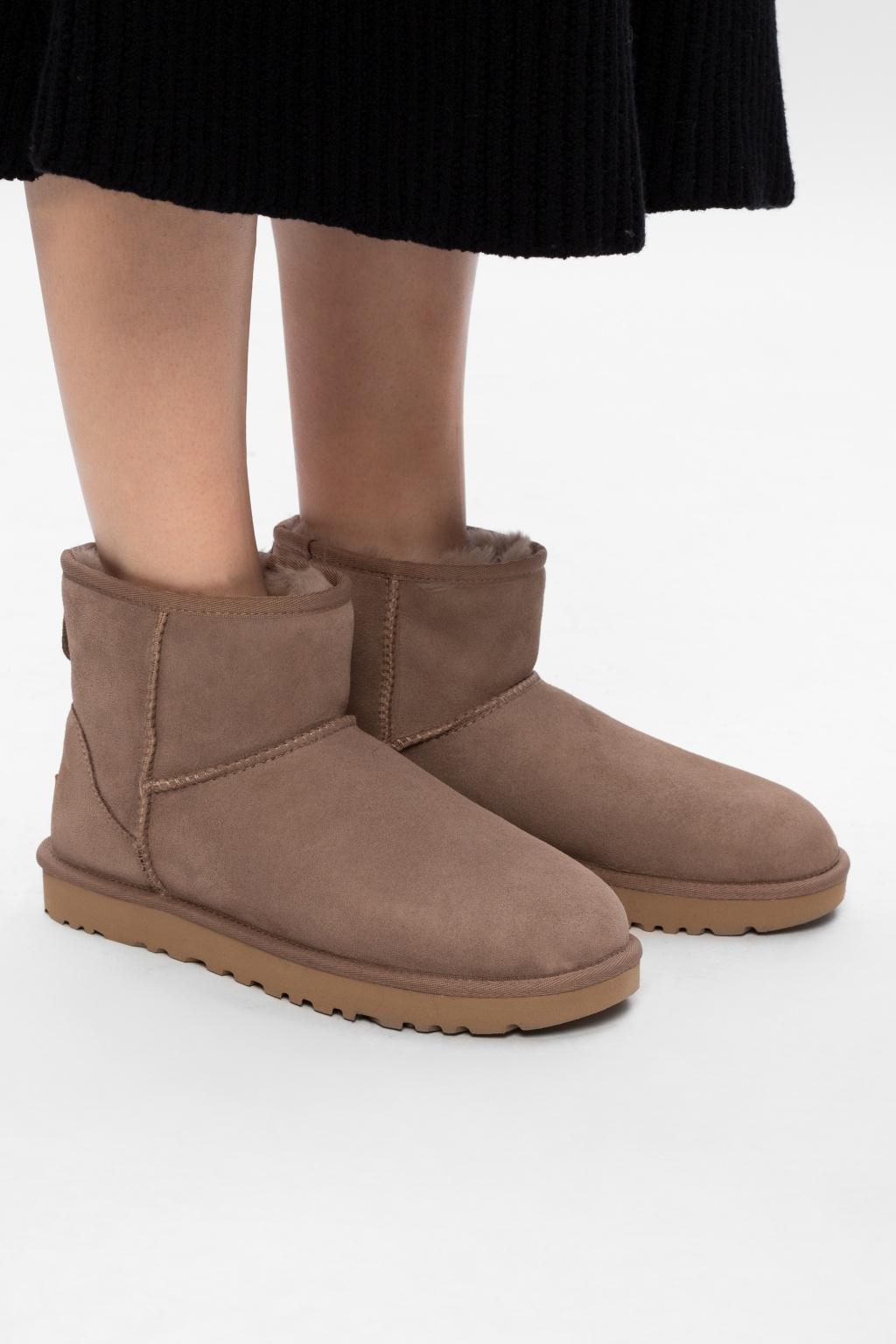 UGG 'w Classic Mini Ii' Suede Snow Boots in Black | Lyst