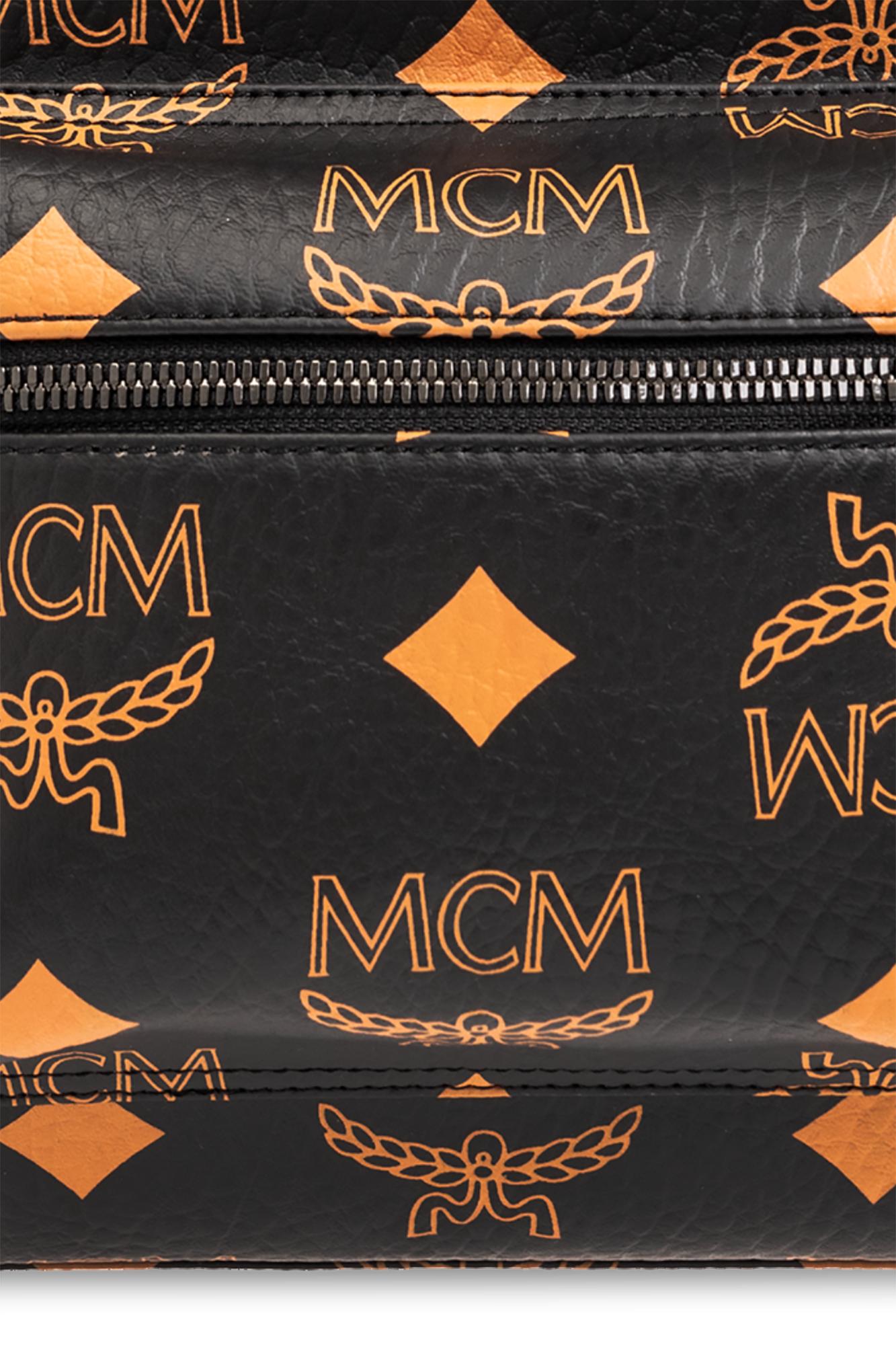 MCM ロゴプリント バックパック ブラック/グレー リュック&バックパック | MCM公式サイト
