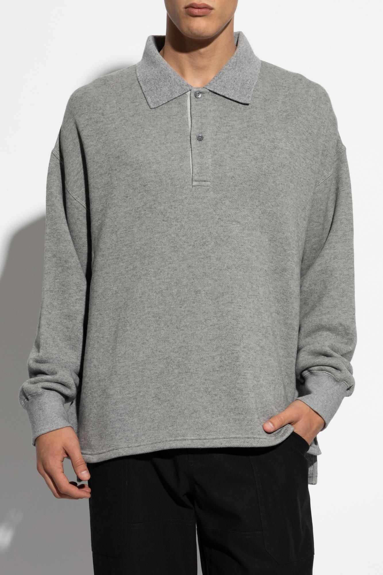 Grey sweatshirt with uuumph collar