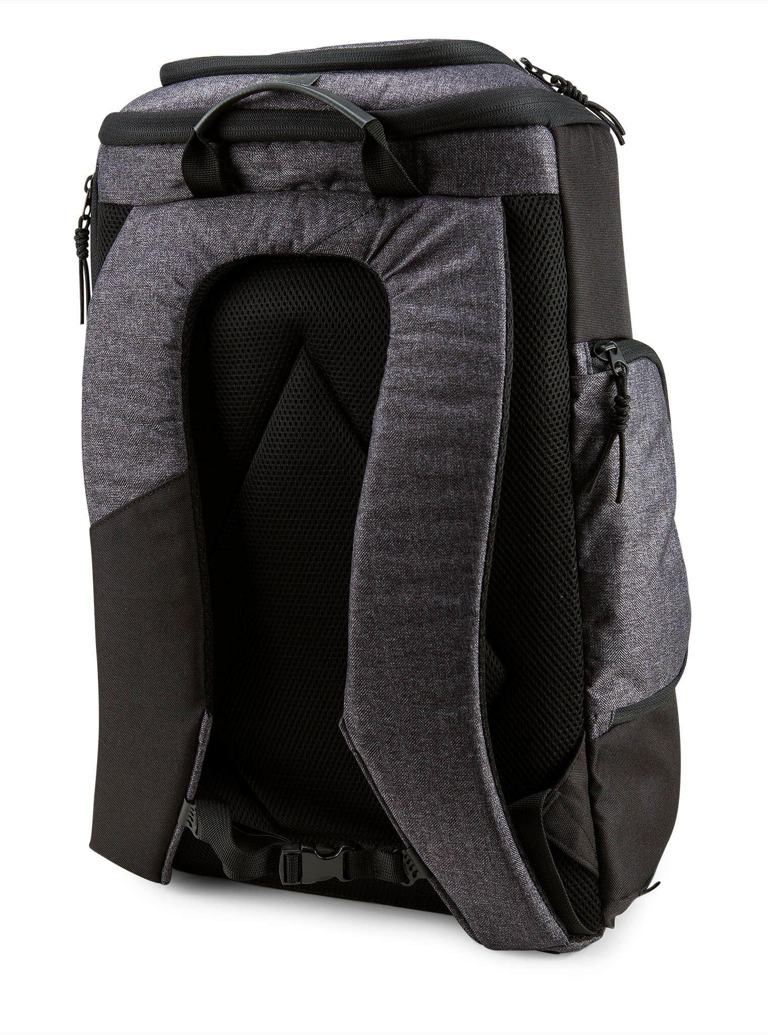 volcom traverse backpack
