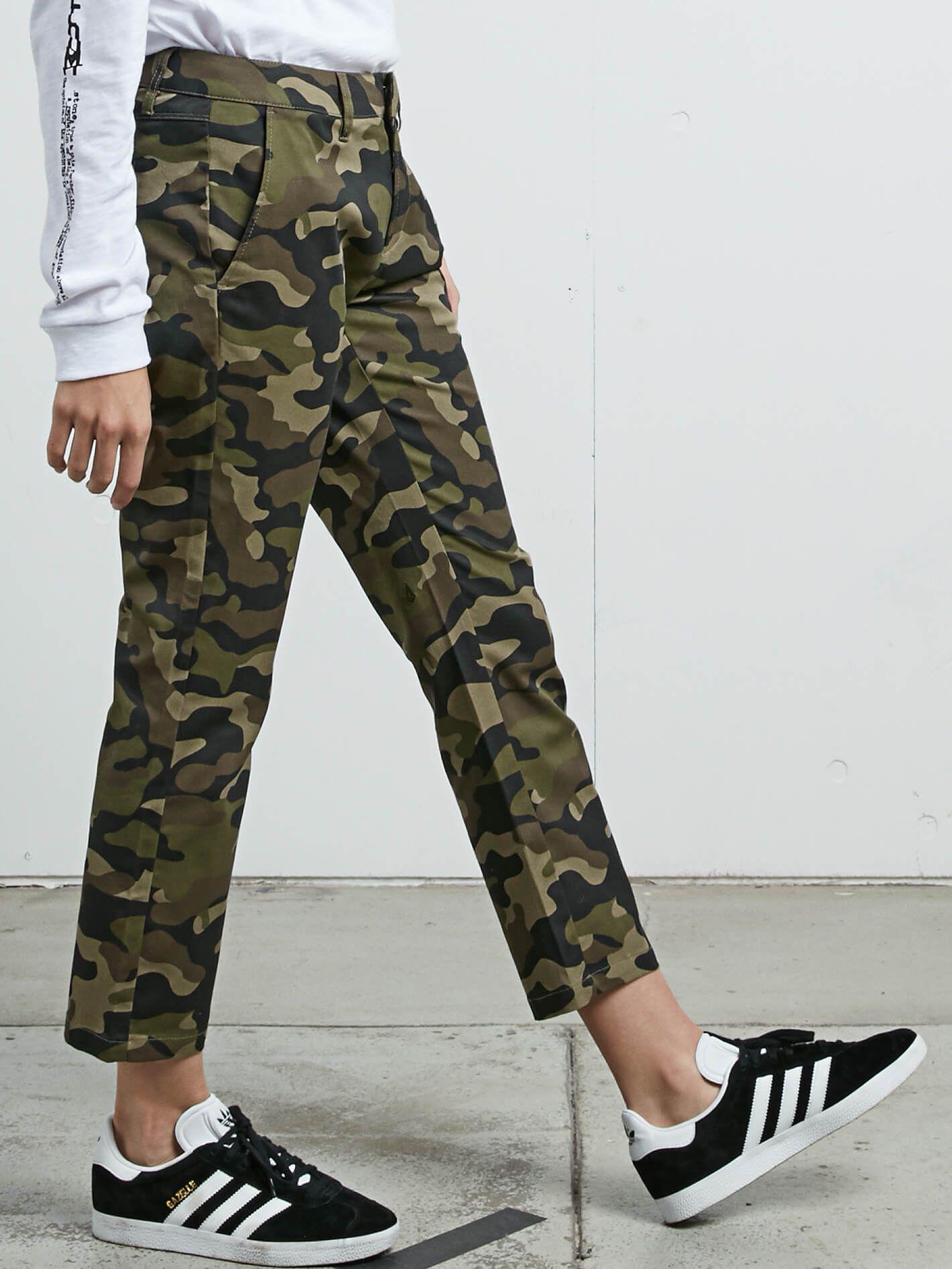 volcom camo pants