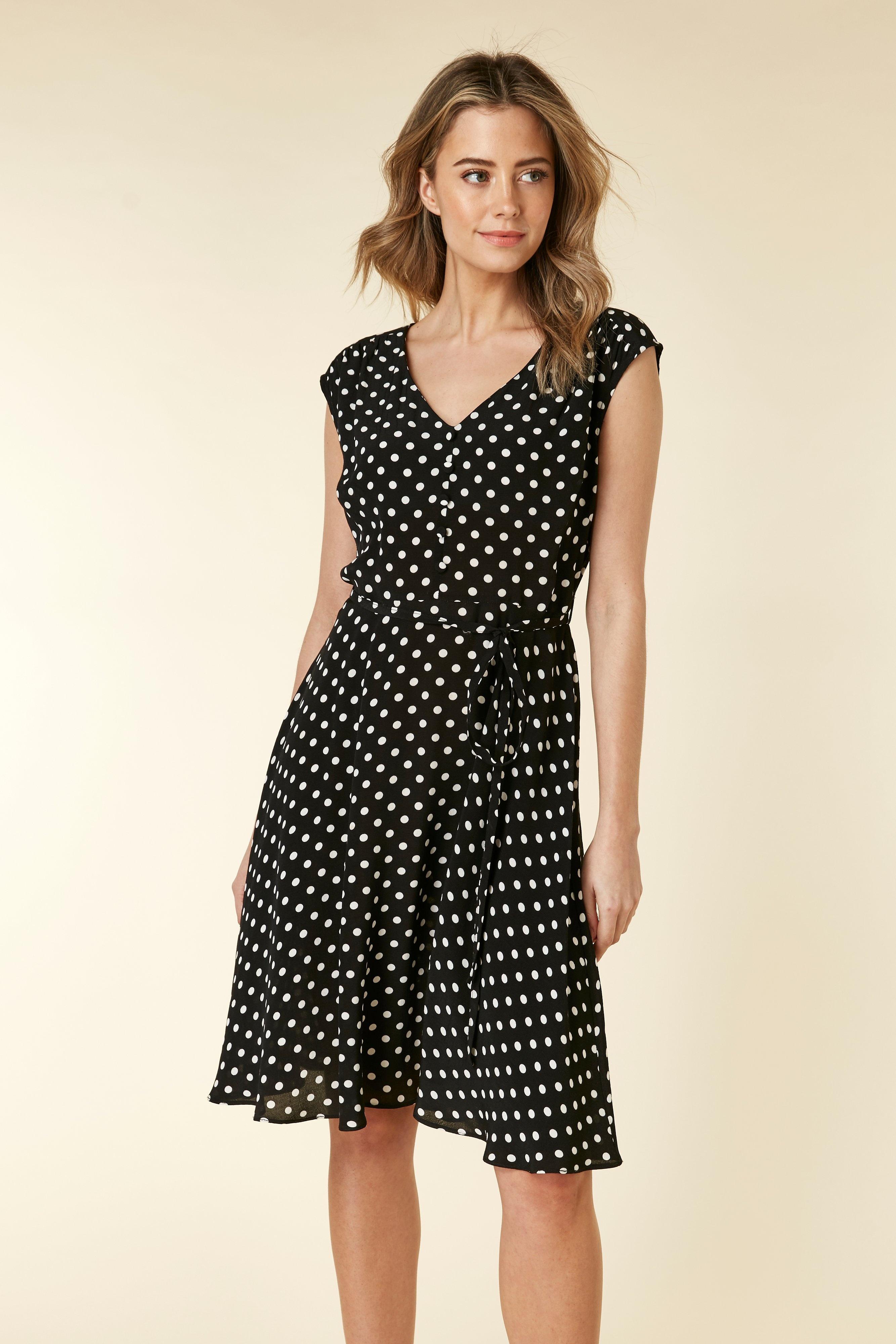 Wallis Petite Polka Dot Dress Store, 57 