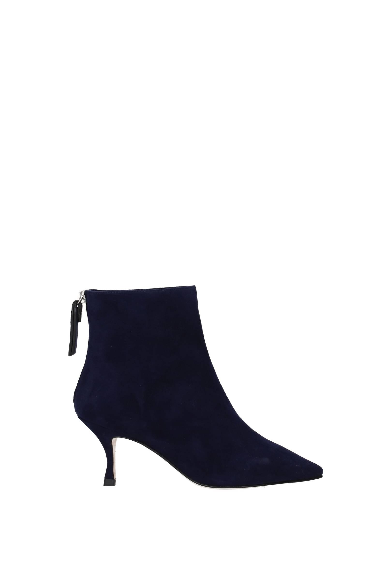Stuart weitzman store juniper