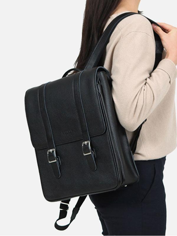 Lotuff Leather Leather Backpack in 