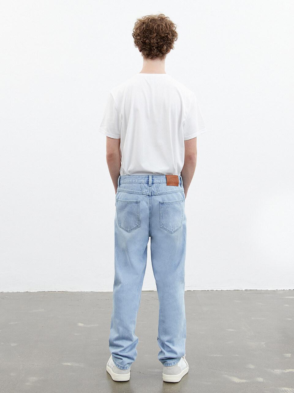 Marithé et François Girbaud M X-pocket Tapered Denim Pants in White for Men  | Lyst
