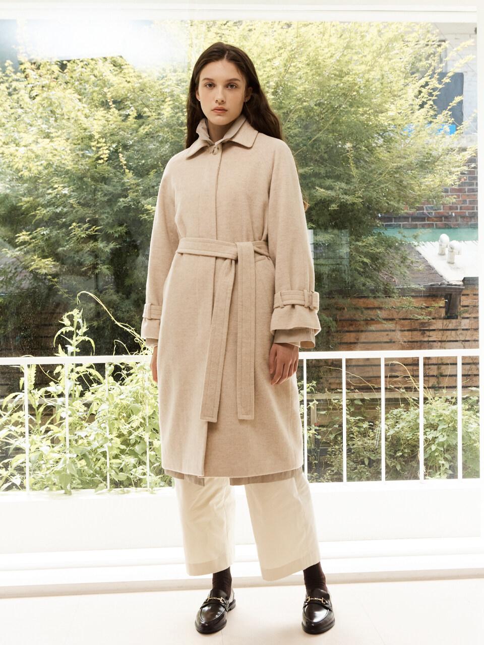 Lookast coat hotsell
