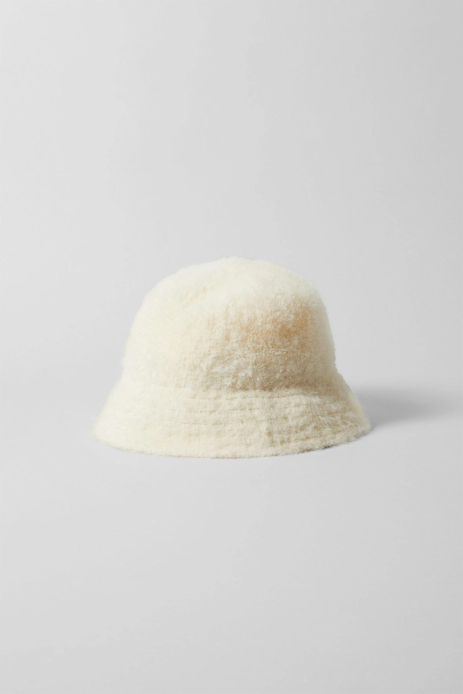 weekday bucket hat