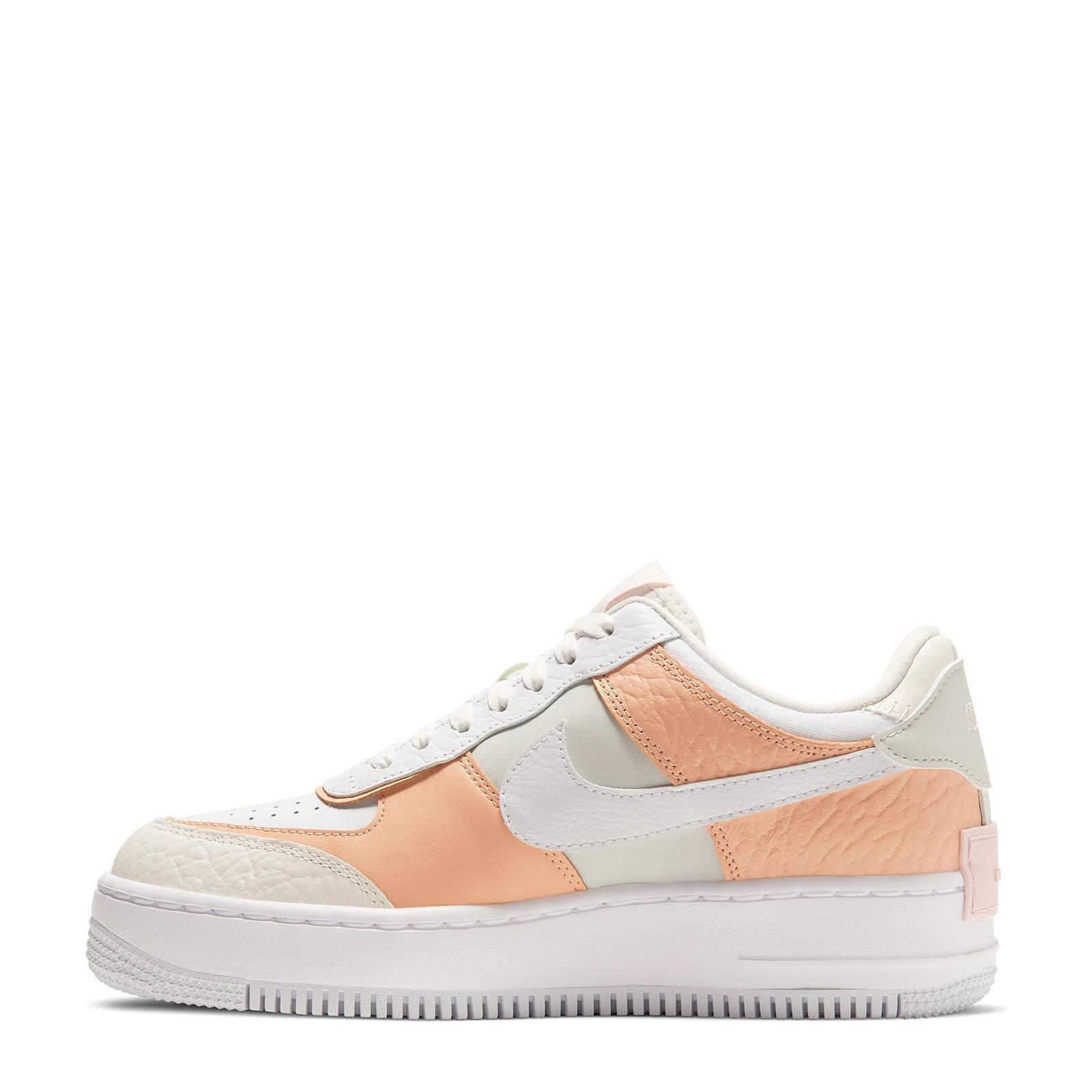Nike Air Force 1 Shadow Sneakers Ecru/beige/lichtroze in het Naturel - Lyst