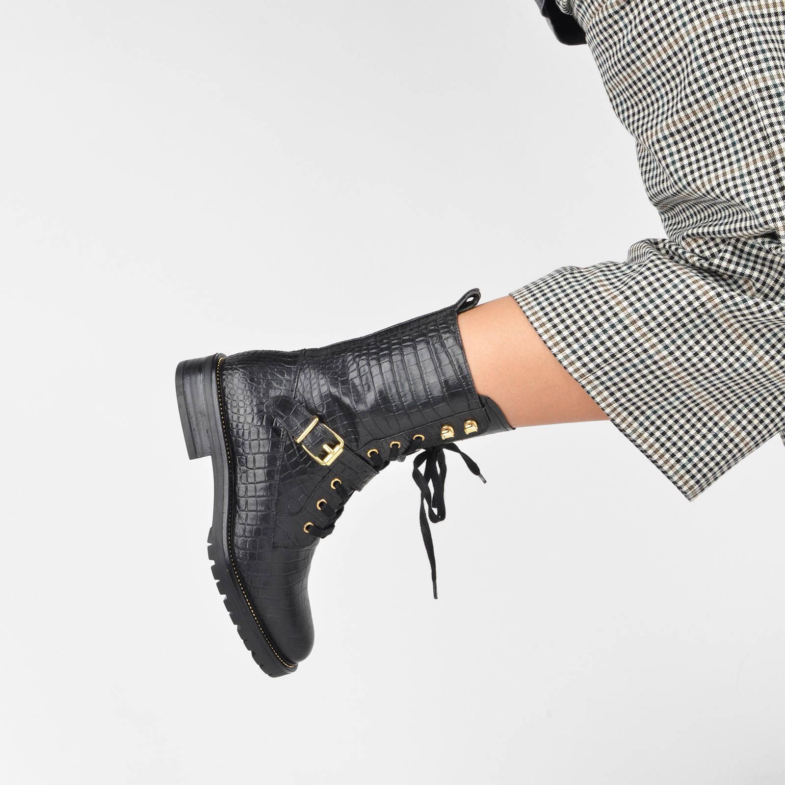 PS Poelman Rubber Dungaball Leren Veterboots Met Crocoprint in het Zwart -  Lyst
