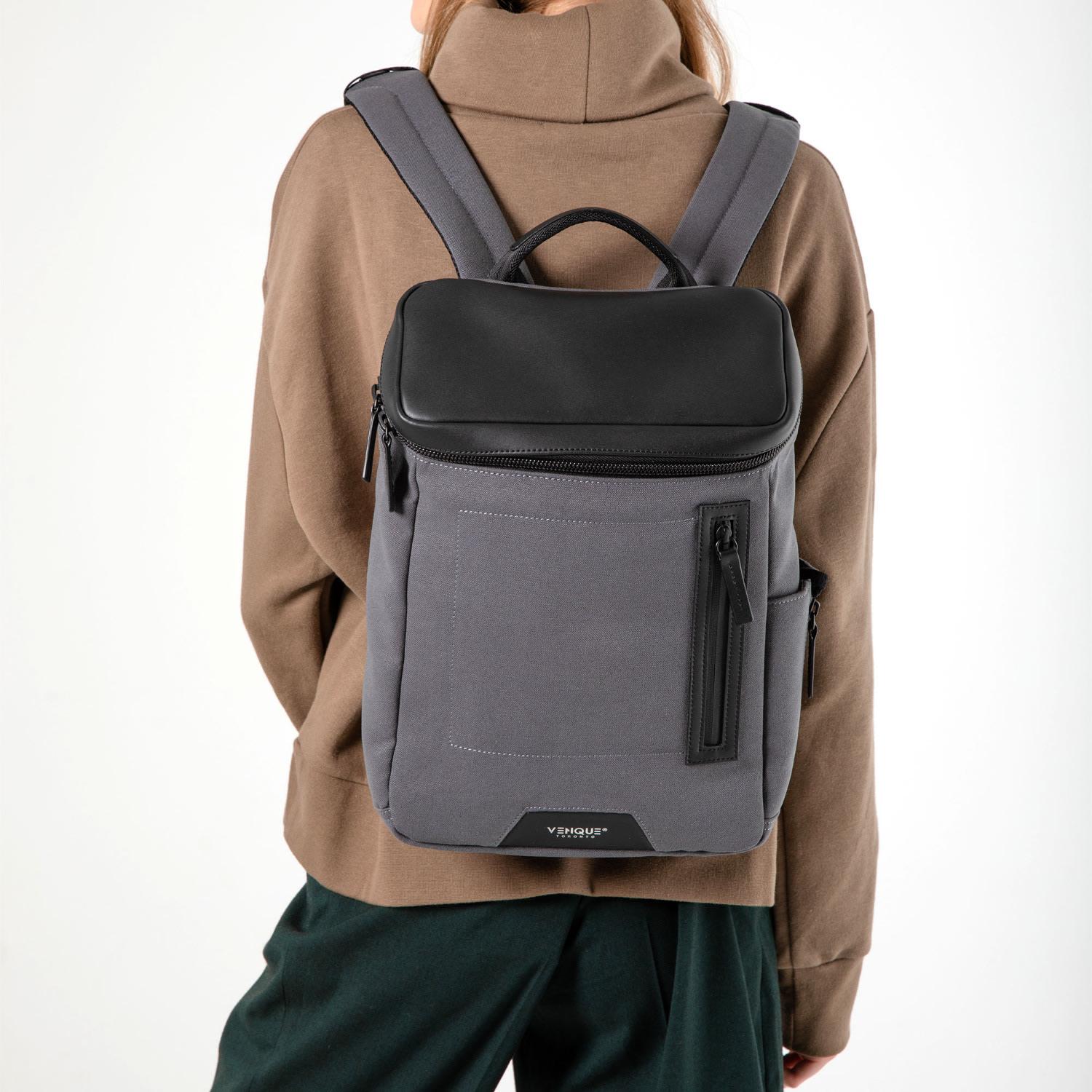 venque backpack