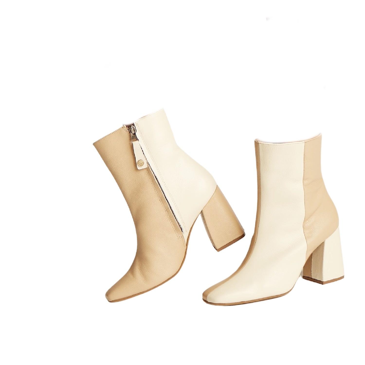 STIVALI NEW YORK Neutrals Muse Ankle Boots In Ivory/tan Arequipe Leather in  Natural | Lyst