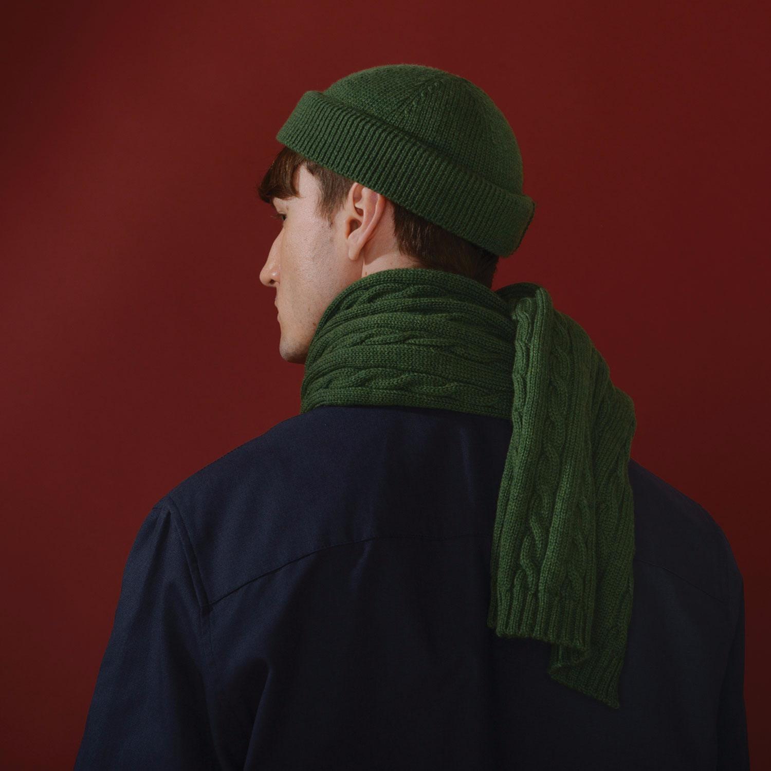 40 Colori Green Solid Wool Fisherman 