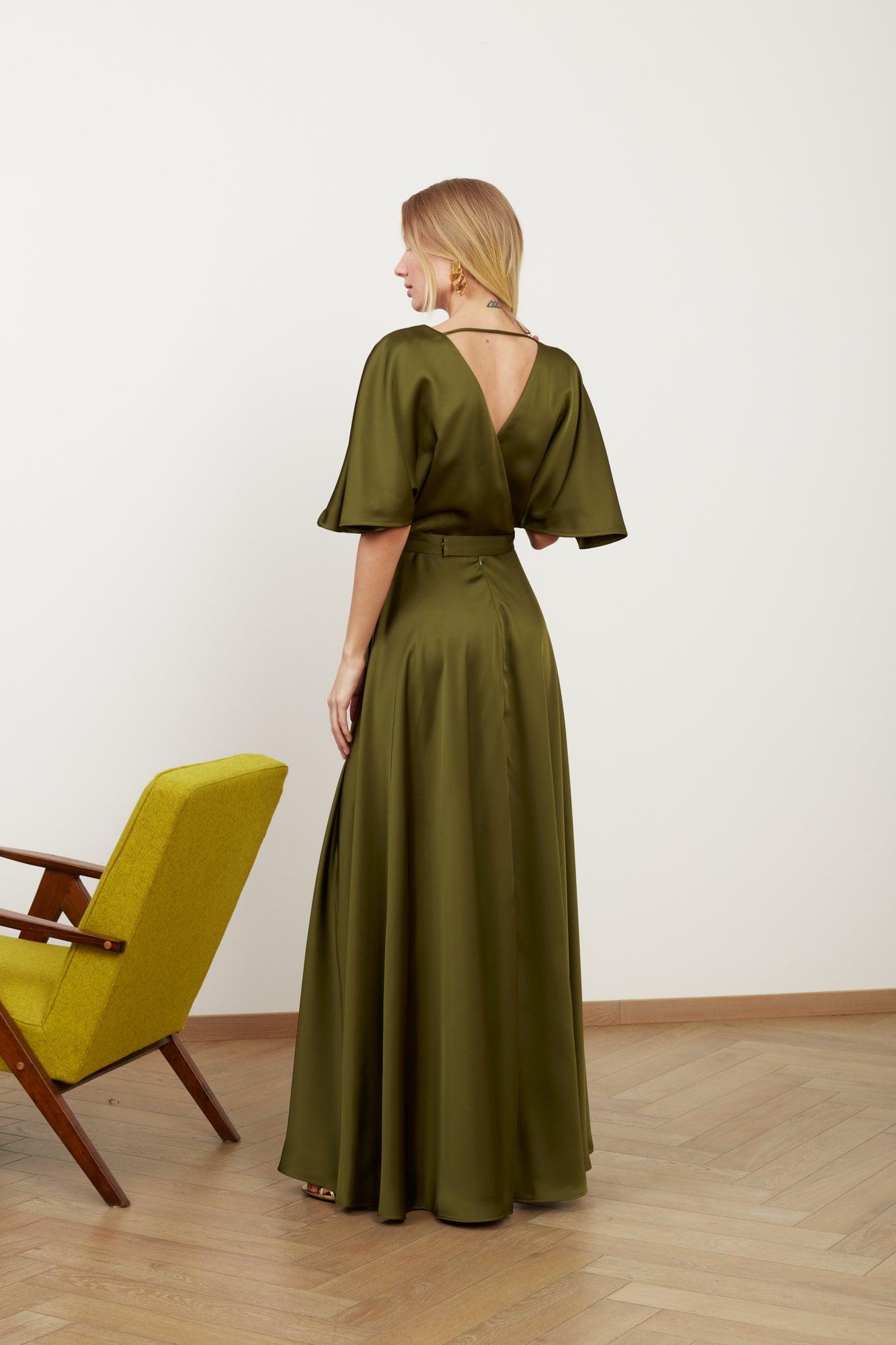 UNDRESS Solene Satin Long Dress For Wedding Guest in Green | Lyst UK