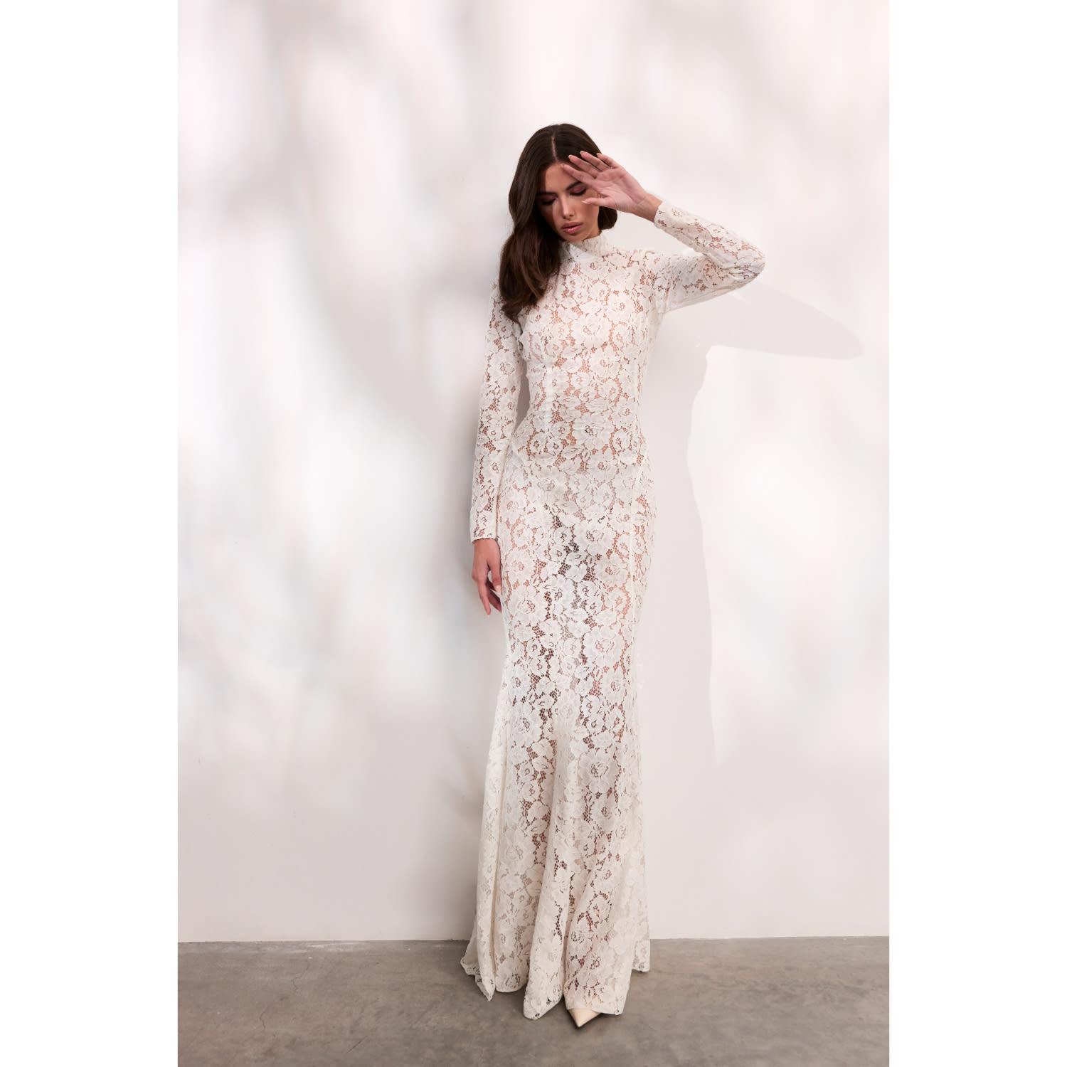 Underflirty Alessia Long Lace Dress in White | Lyst Underflirty Alessia Long Lace Dress in White | Lyst