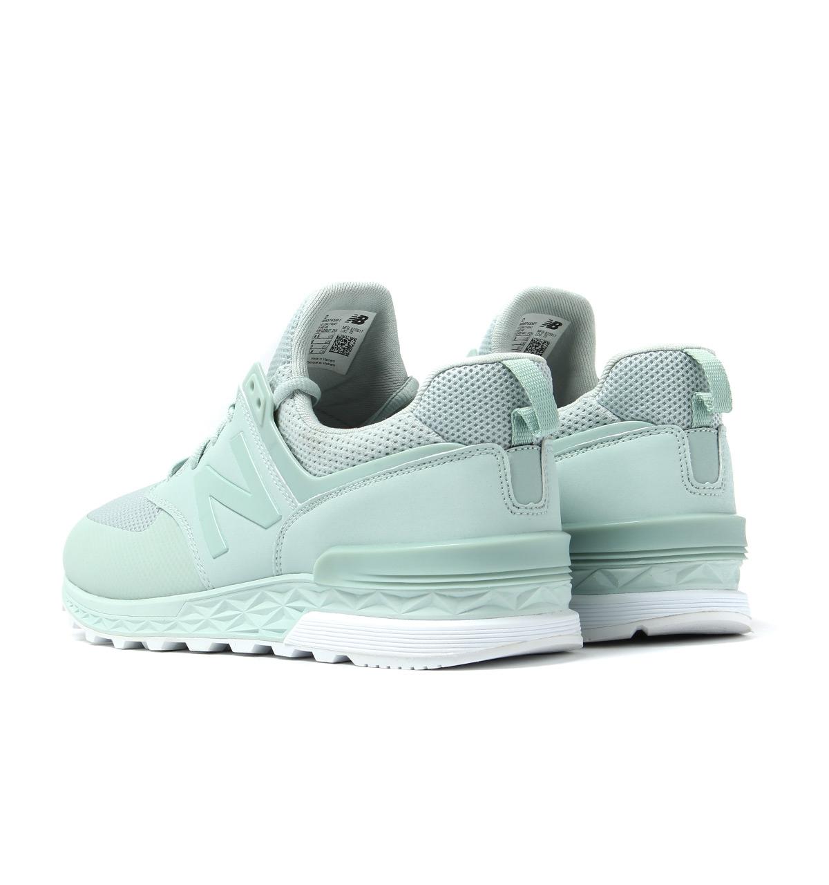 mint green new balance trainers