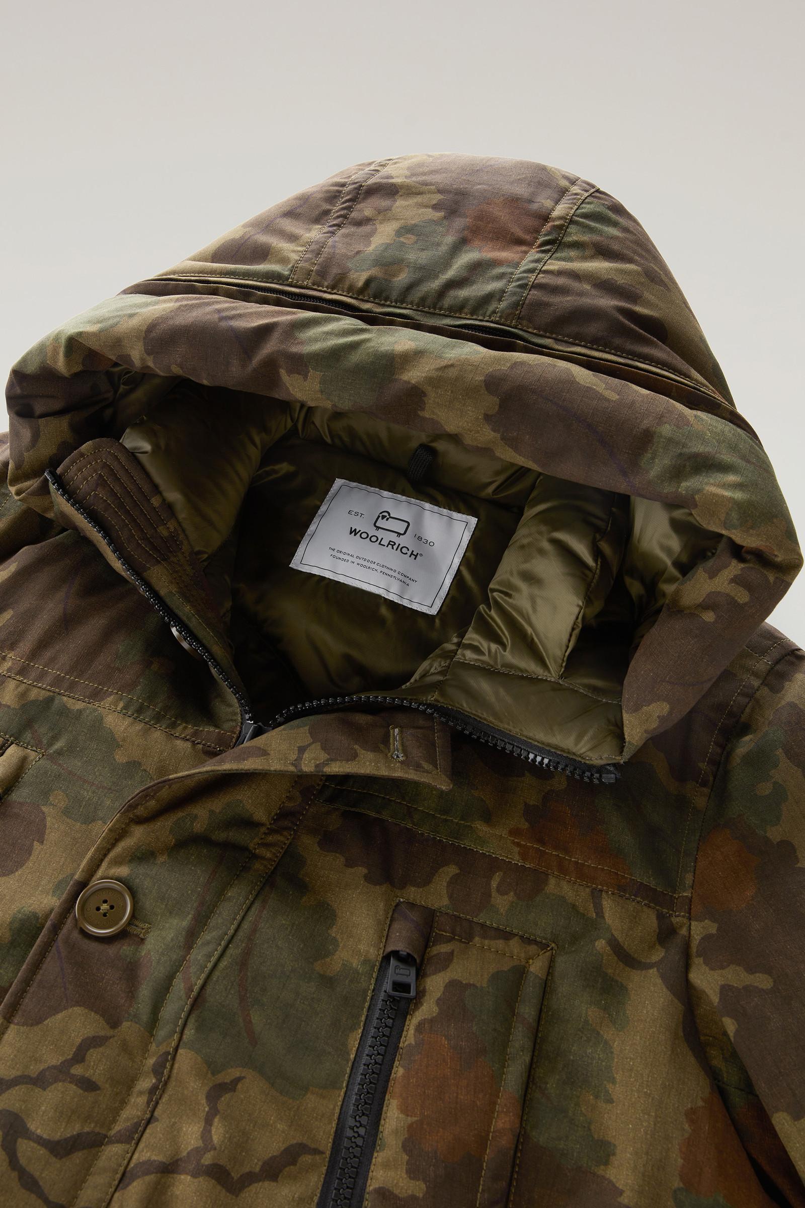 Woolrich camo deals jacket