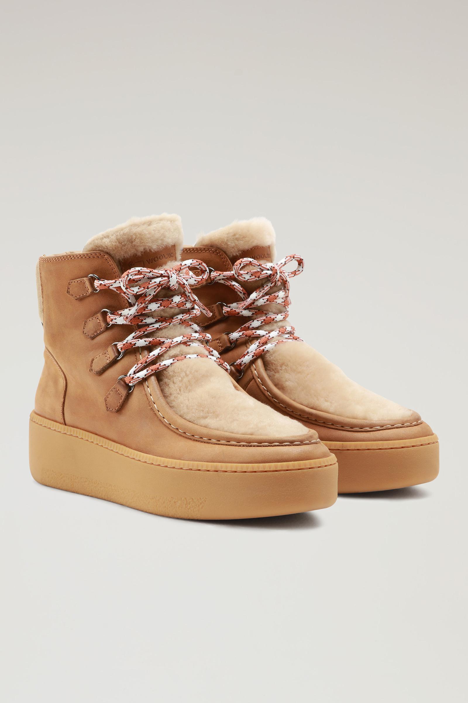 Woolrich Mid Court Boots in Brown | Lyst